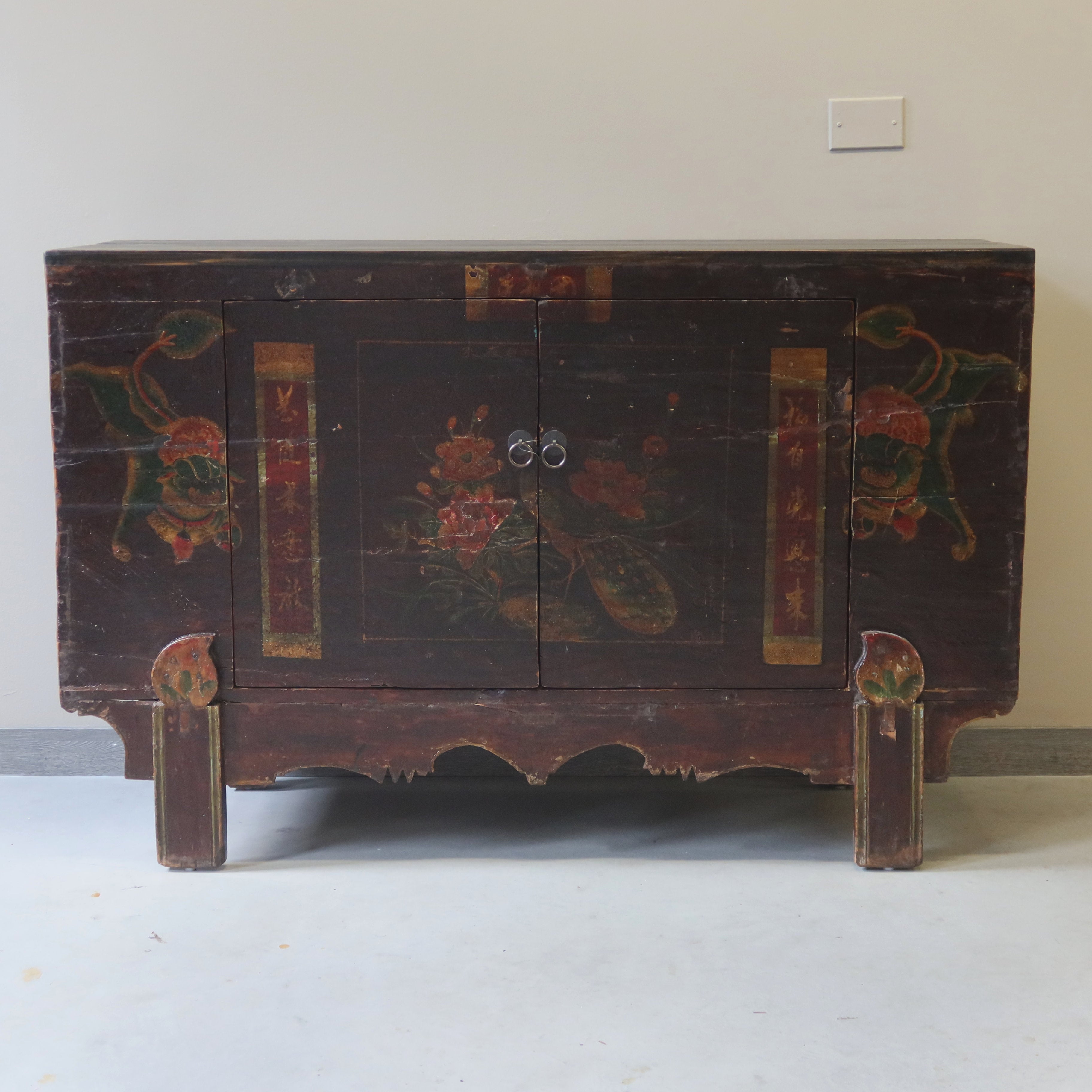 MADIA DECORATA DEL QINGHAI GAMBE ARRETRATE