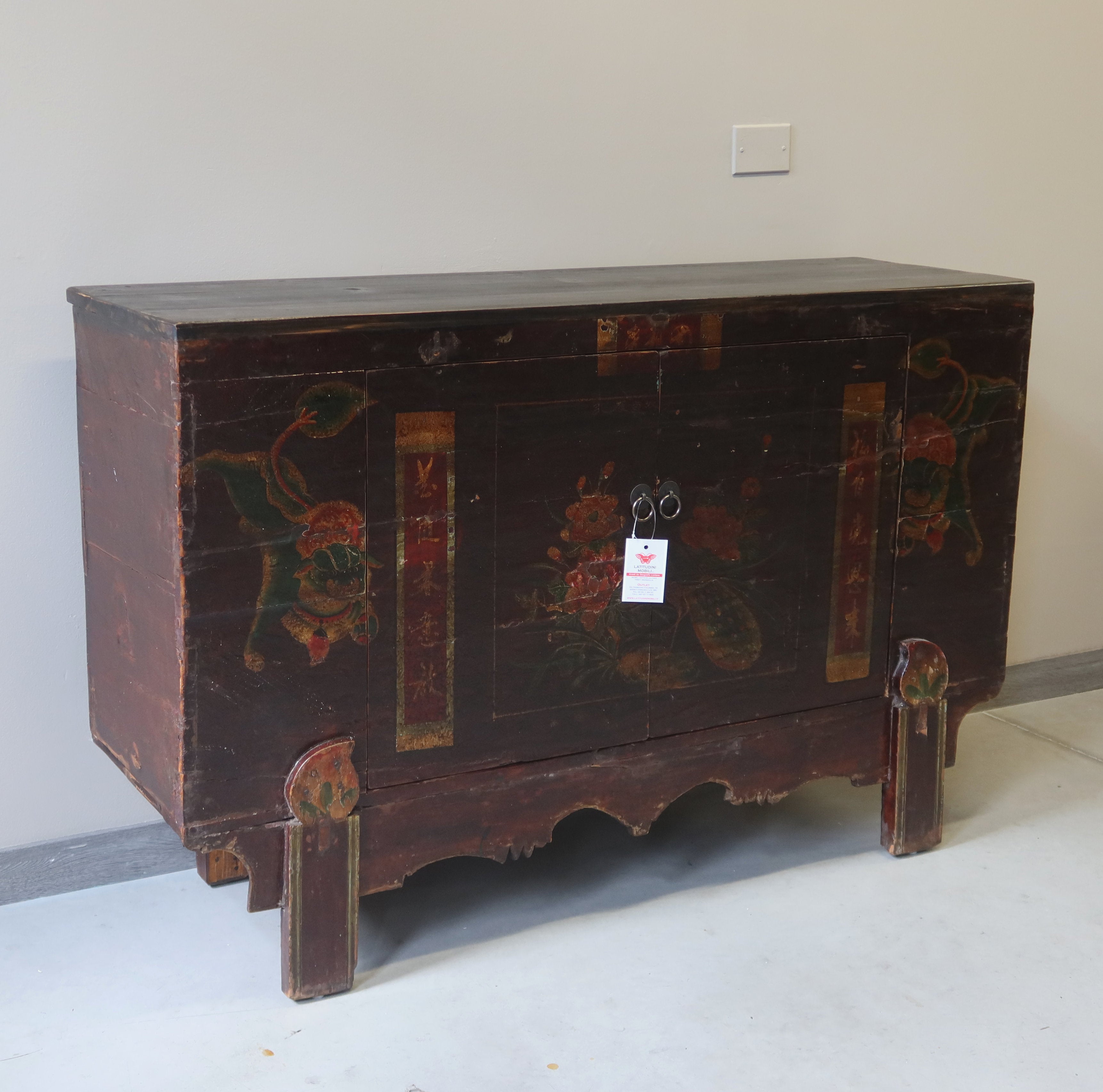 MADIA DECORATA DEL QINGHAI GAMBE ARRETRATE