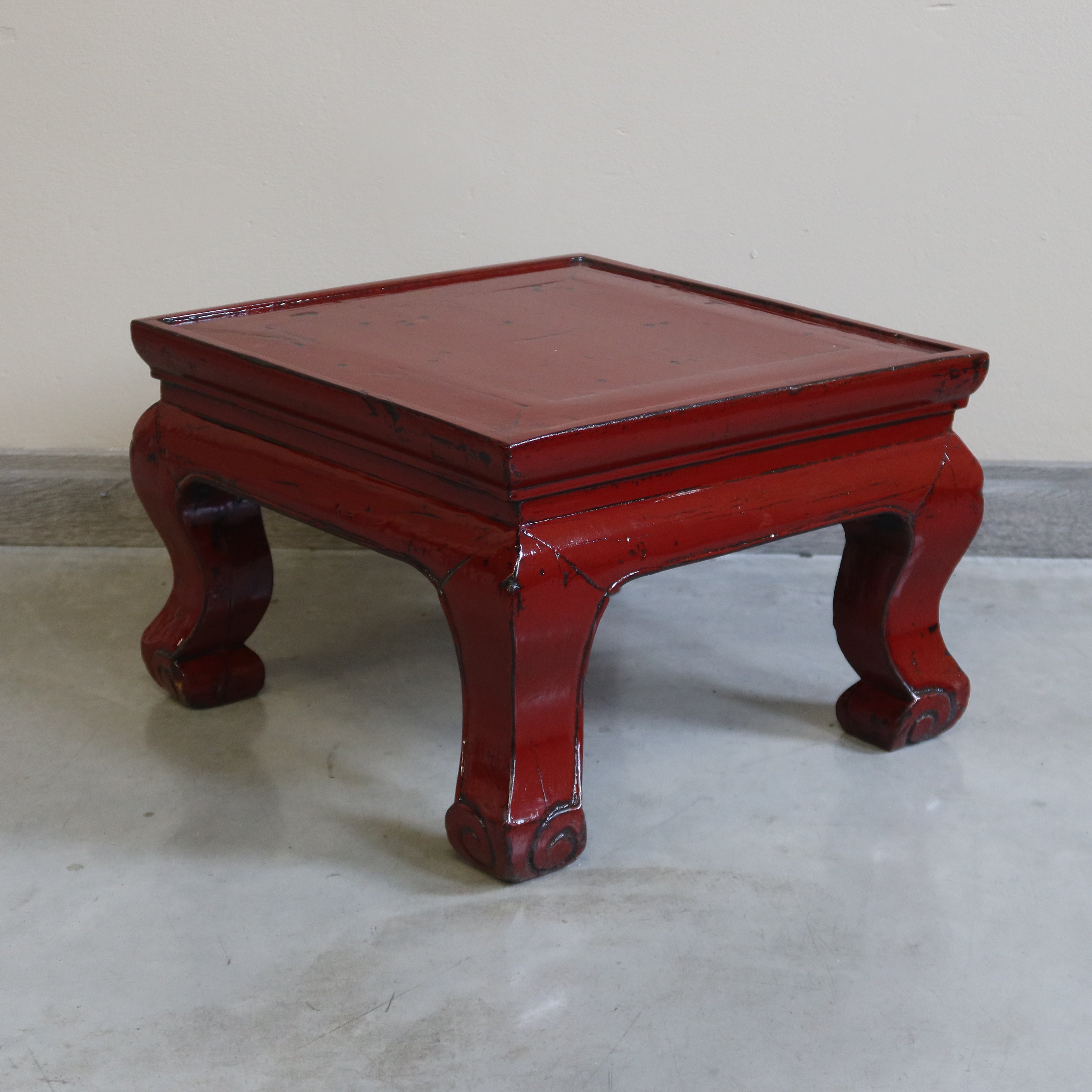 TAVOLINO OLMO CINESE LACCA BORDEUAX