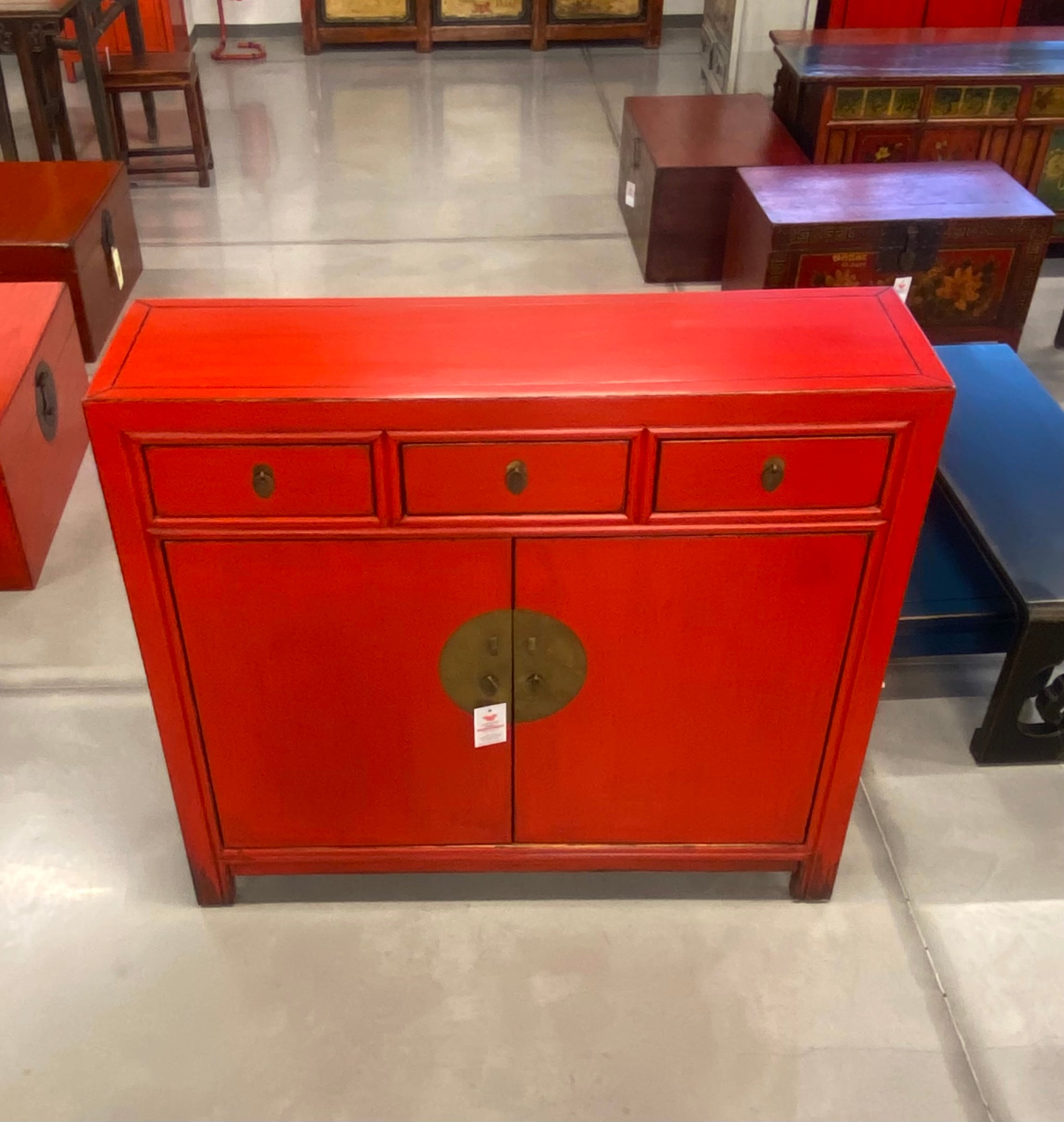 ALTA CREDENZA CINESE LACCA ROSSA