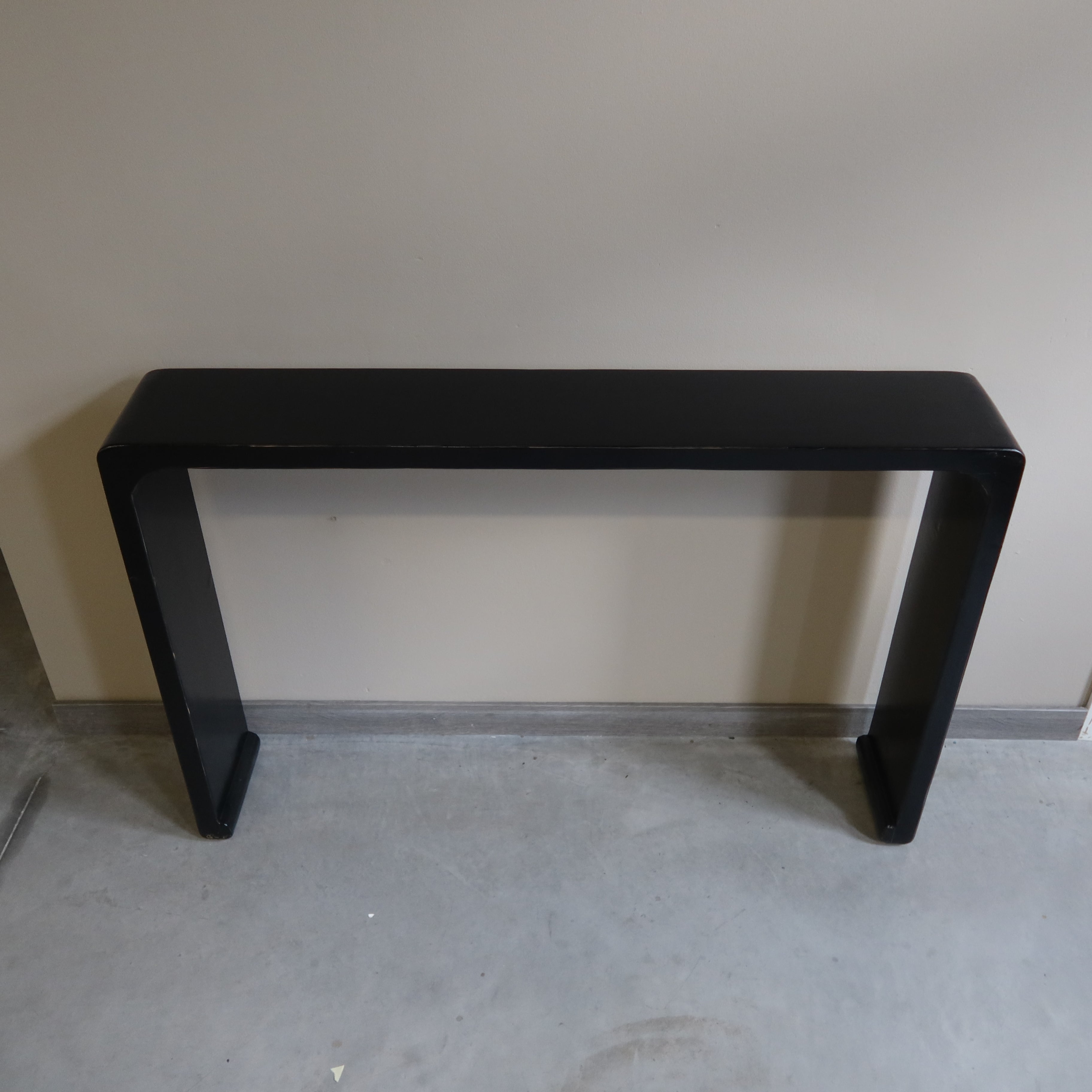 CONSOLLE CINESE A "U" IN LACCA NERA