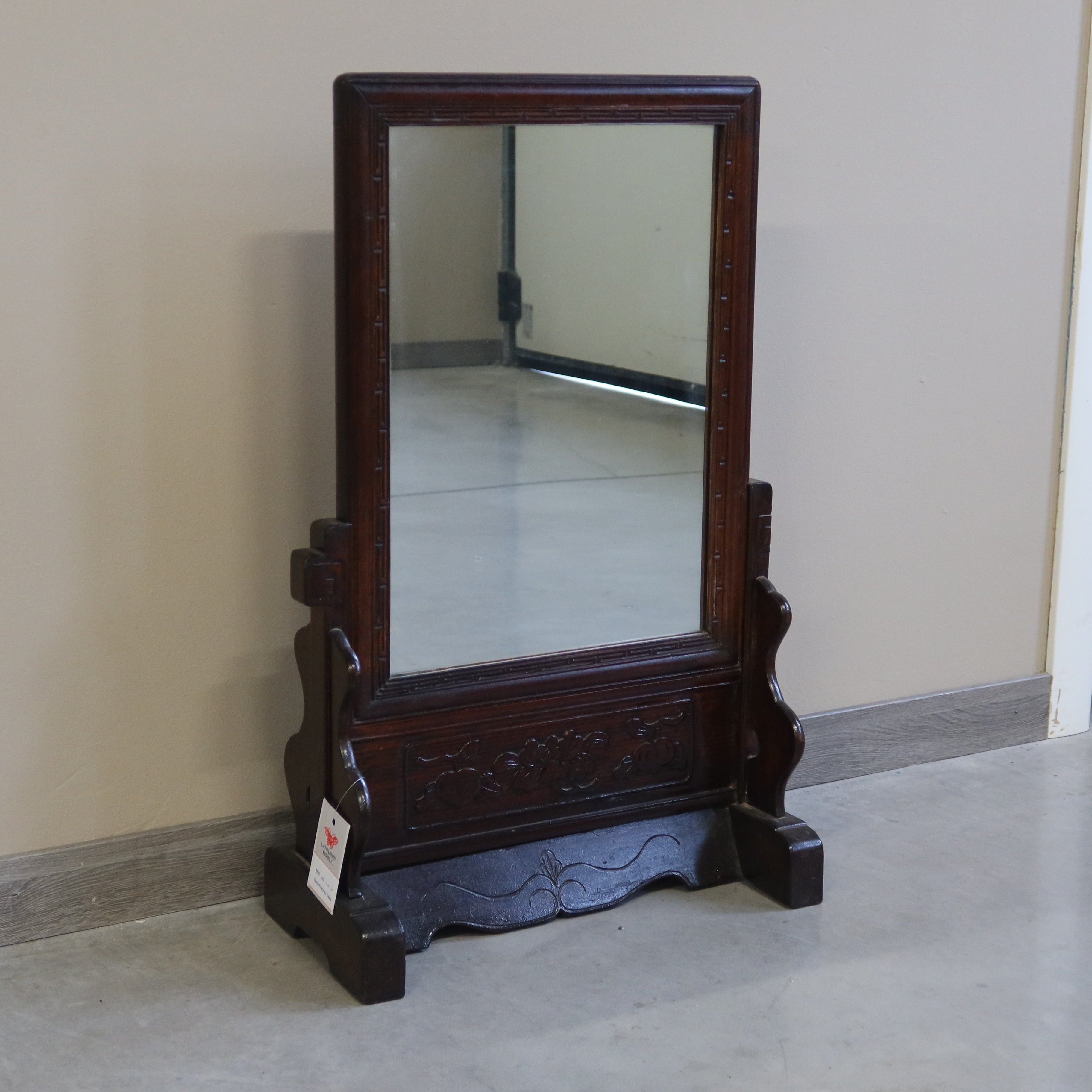 SPECCHIO CON BASE LIGNEA