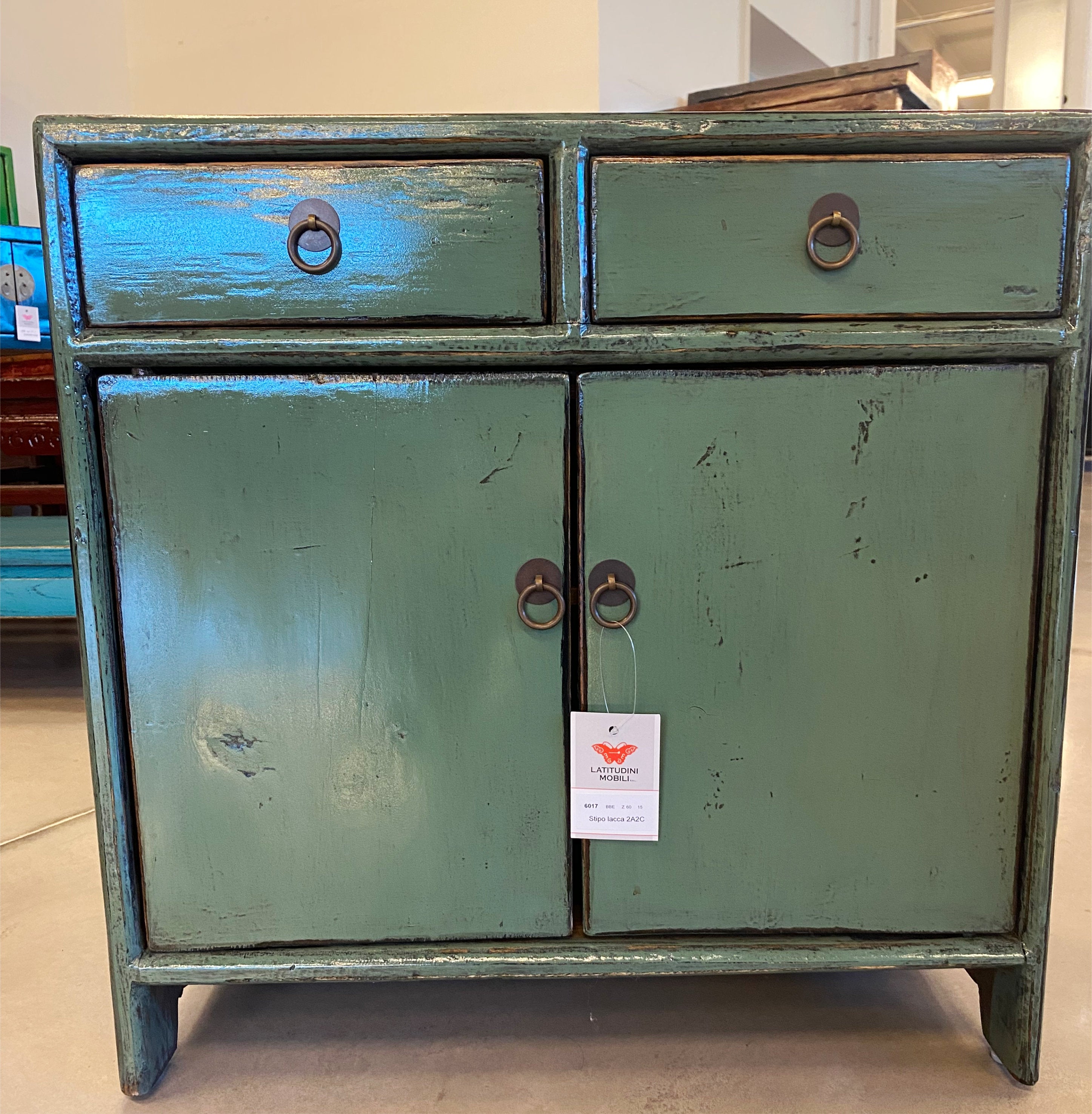 MOBILETTO CINESE LACCATO