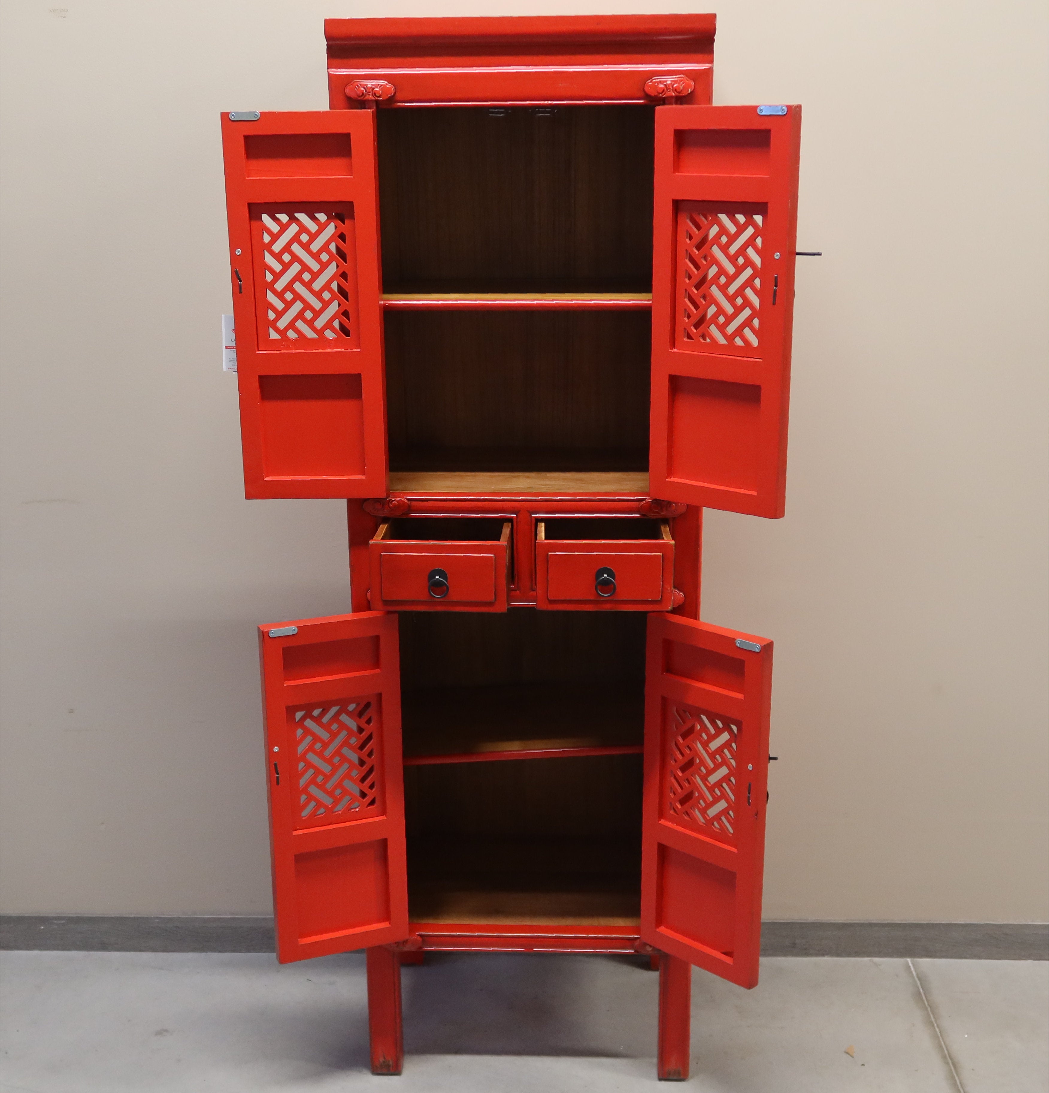 ARMADIETTO LACCA ROSSA ANTE A GRATA