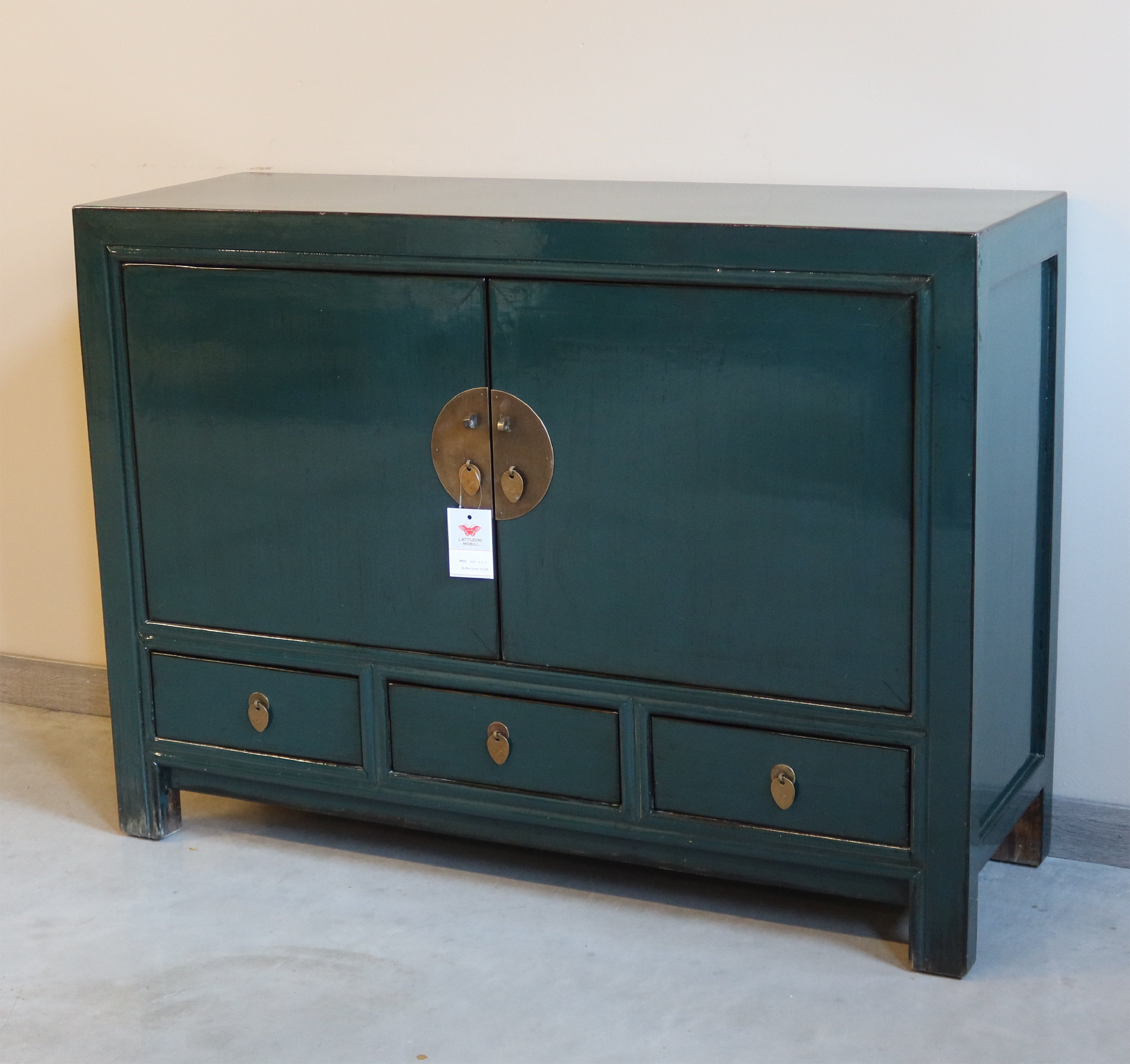 BUFFET DEL GANZU LACCA