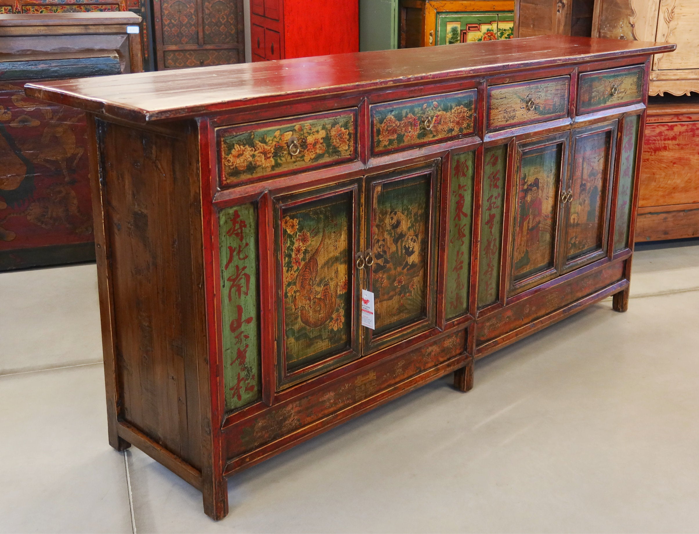 CREDENZA MONGOLIA ANTE E CASSETTI TOP AGGETTANTE