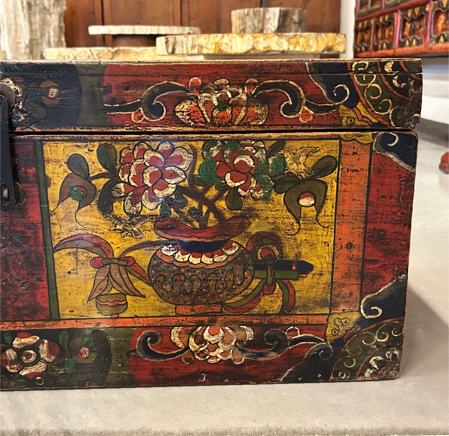 BAULE MONGOLIA DECORATO