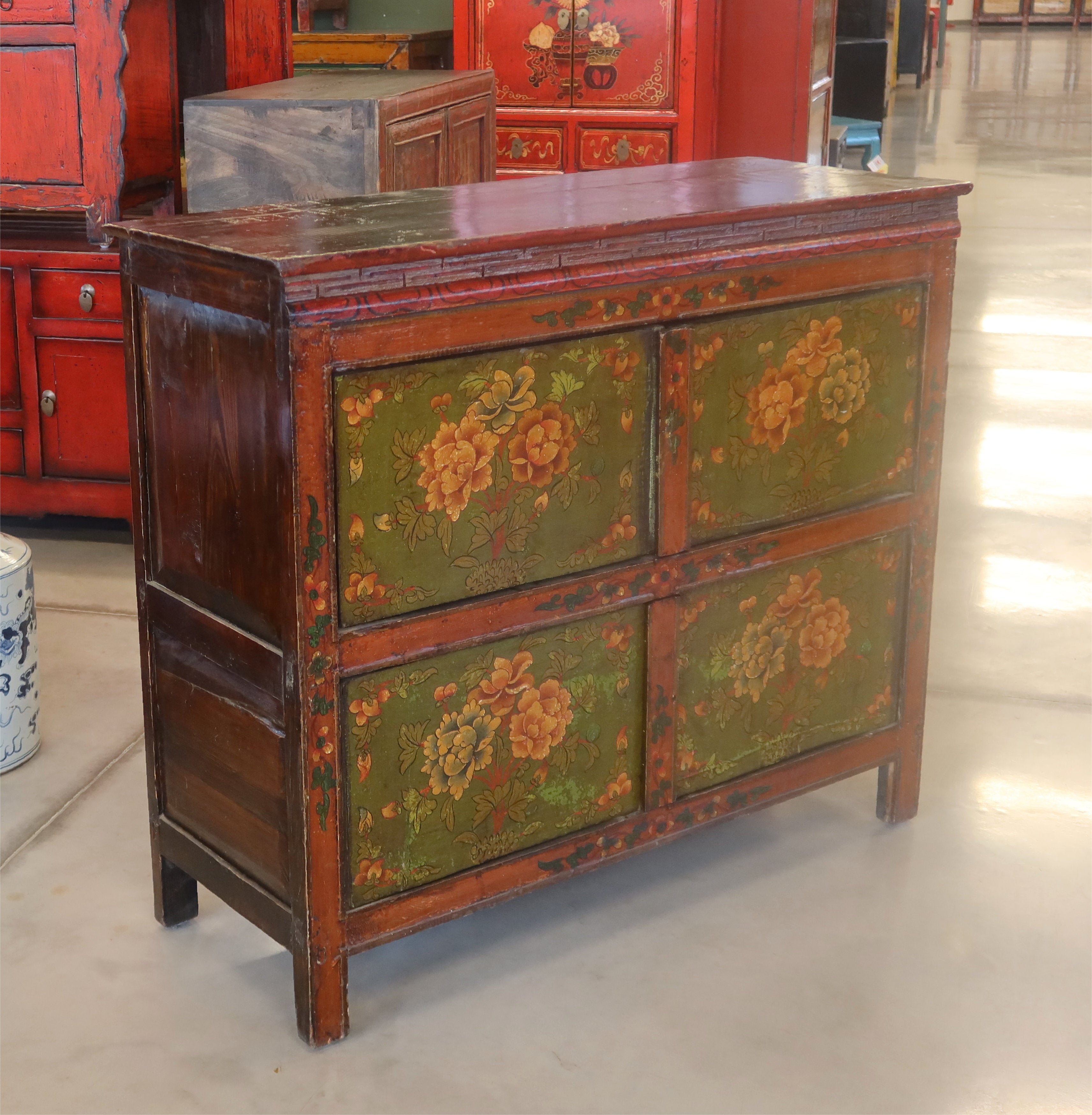 CREDENZA TIBET 4A