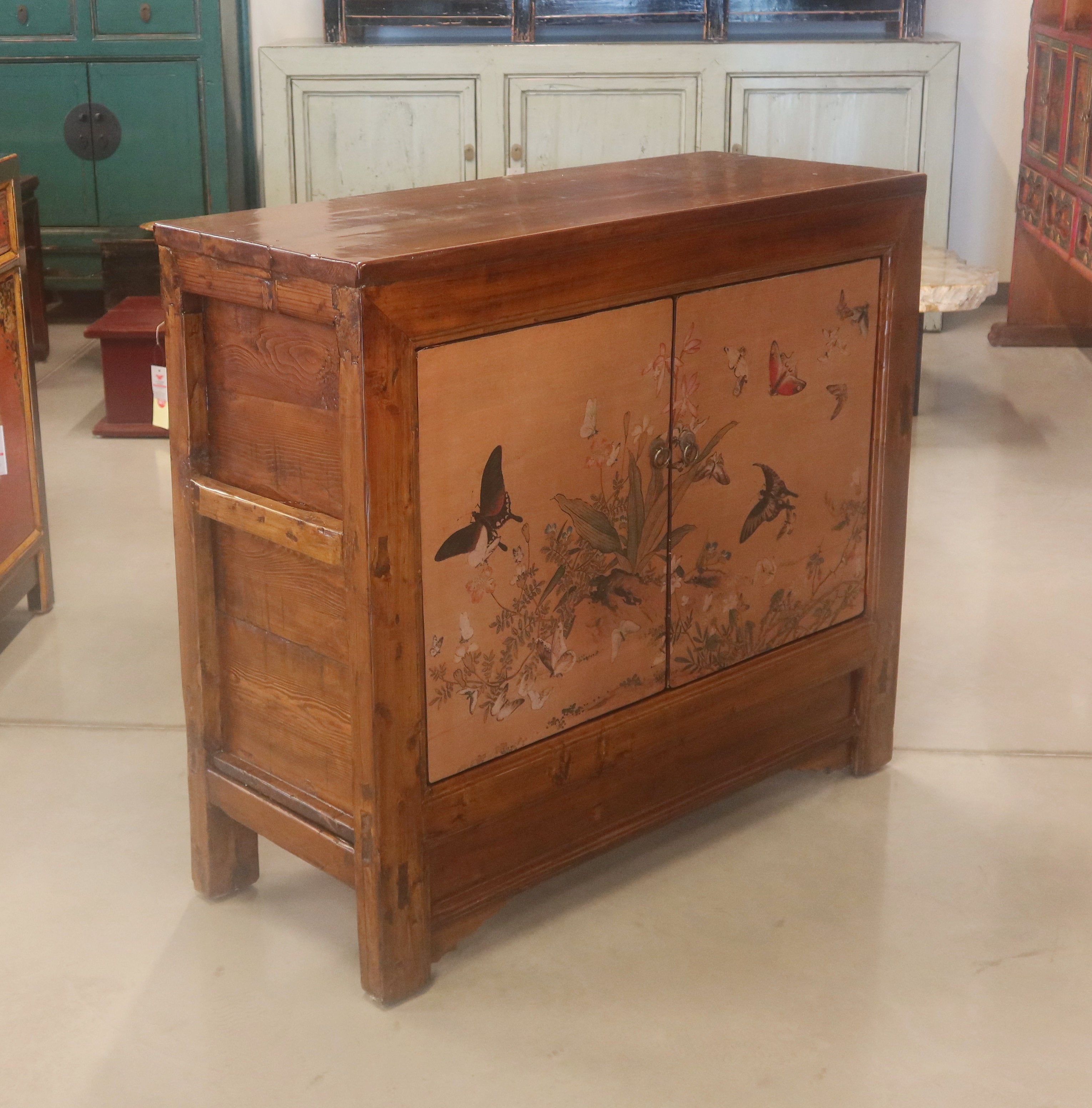 MADIA MONGOLIA DECORO SU TELA