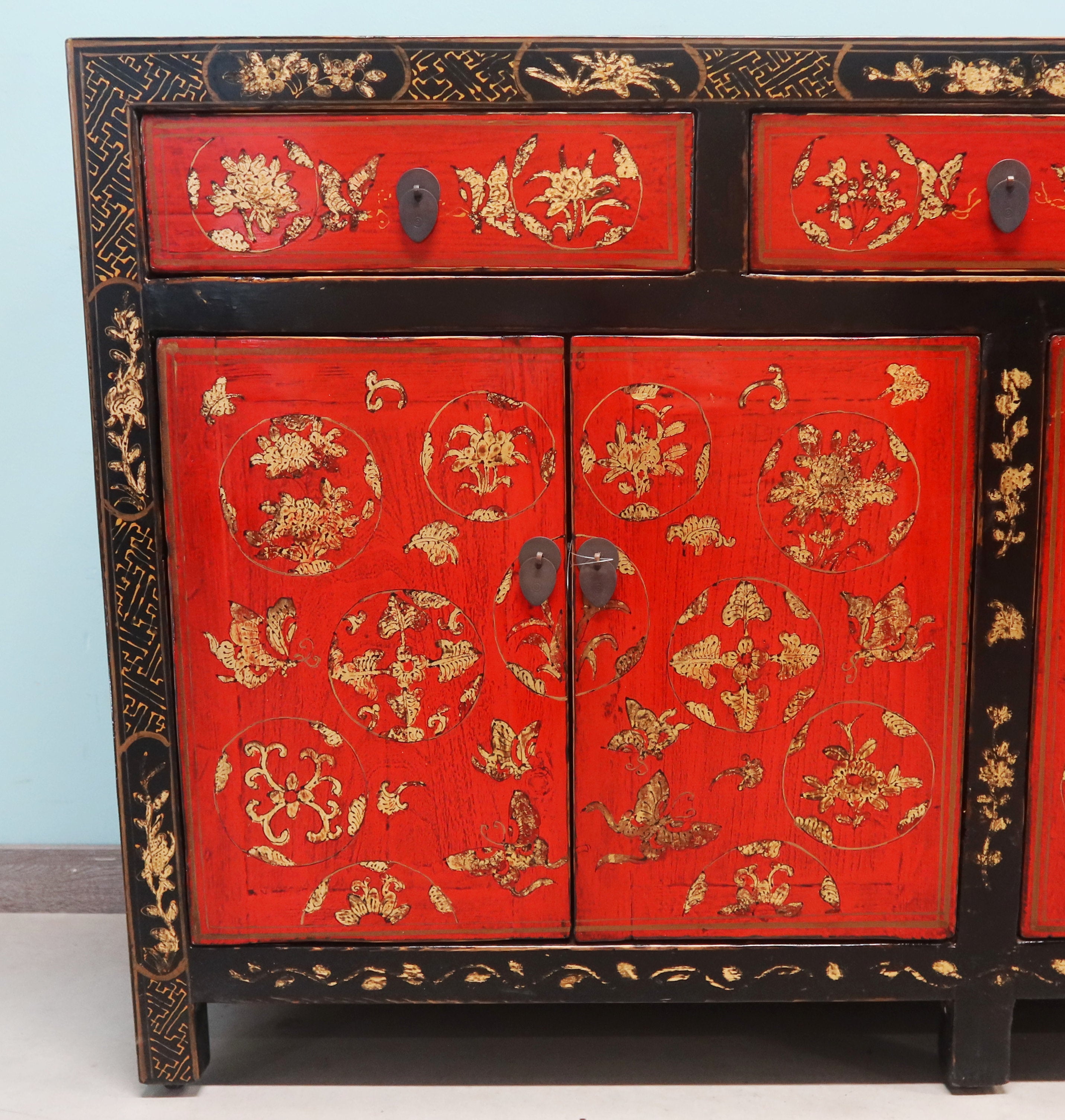 BUFFET CINESE DELLO SHANXI LACCA ROSSA DECORATA