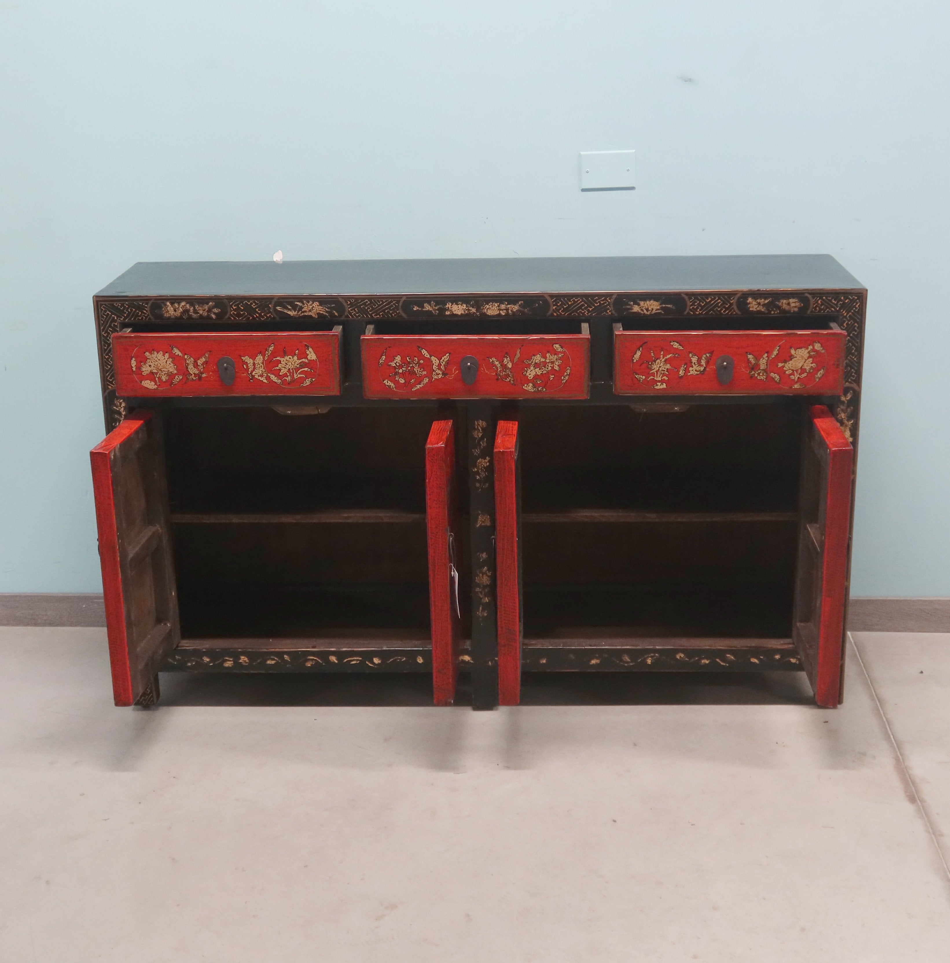 BUFFET CINESE DELLO SHANXI LACCA ROSSA DECORATA