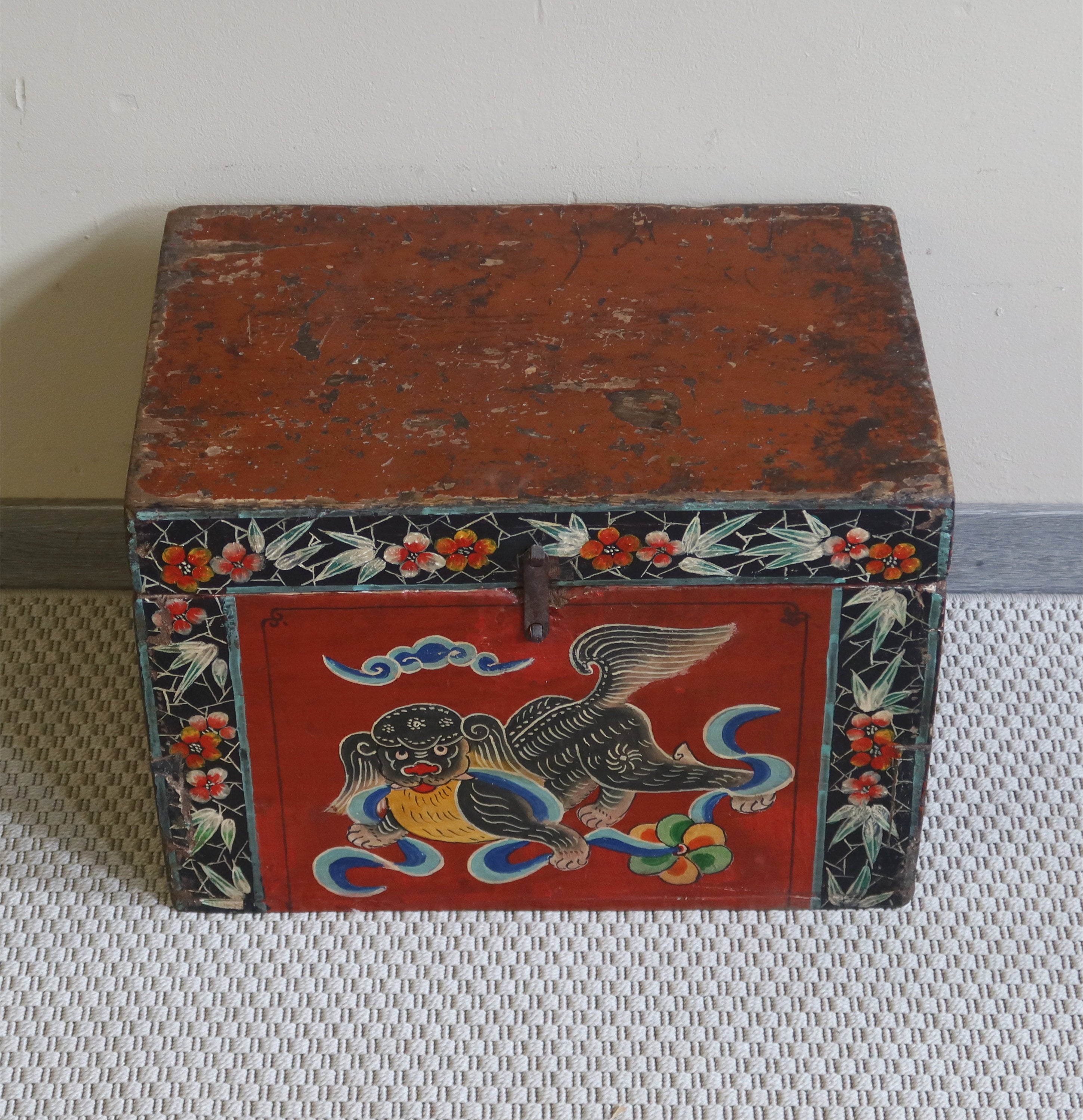 BAULETTO MONGOLIA DECORO LEONCANE