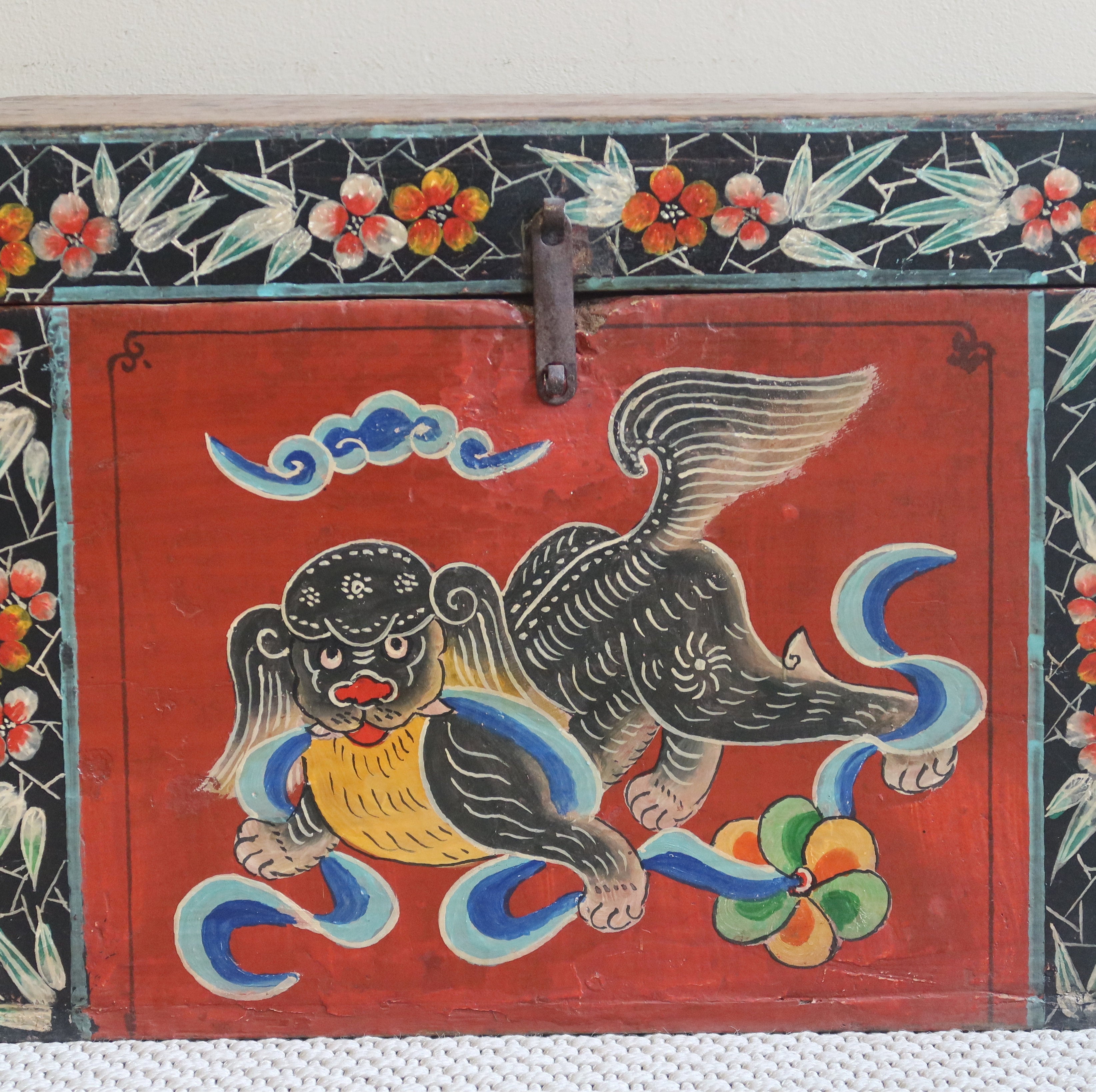 BAULETTO MONGOLIA DECORO LEONCANE