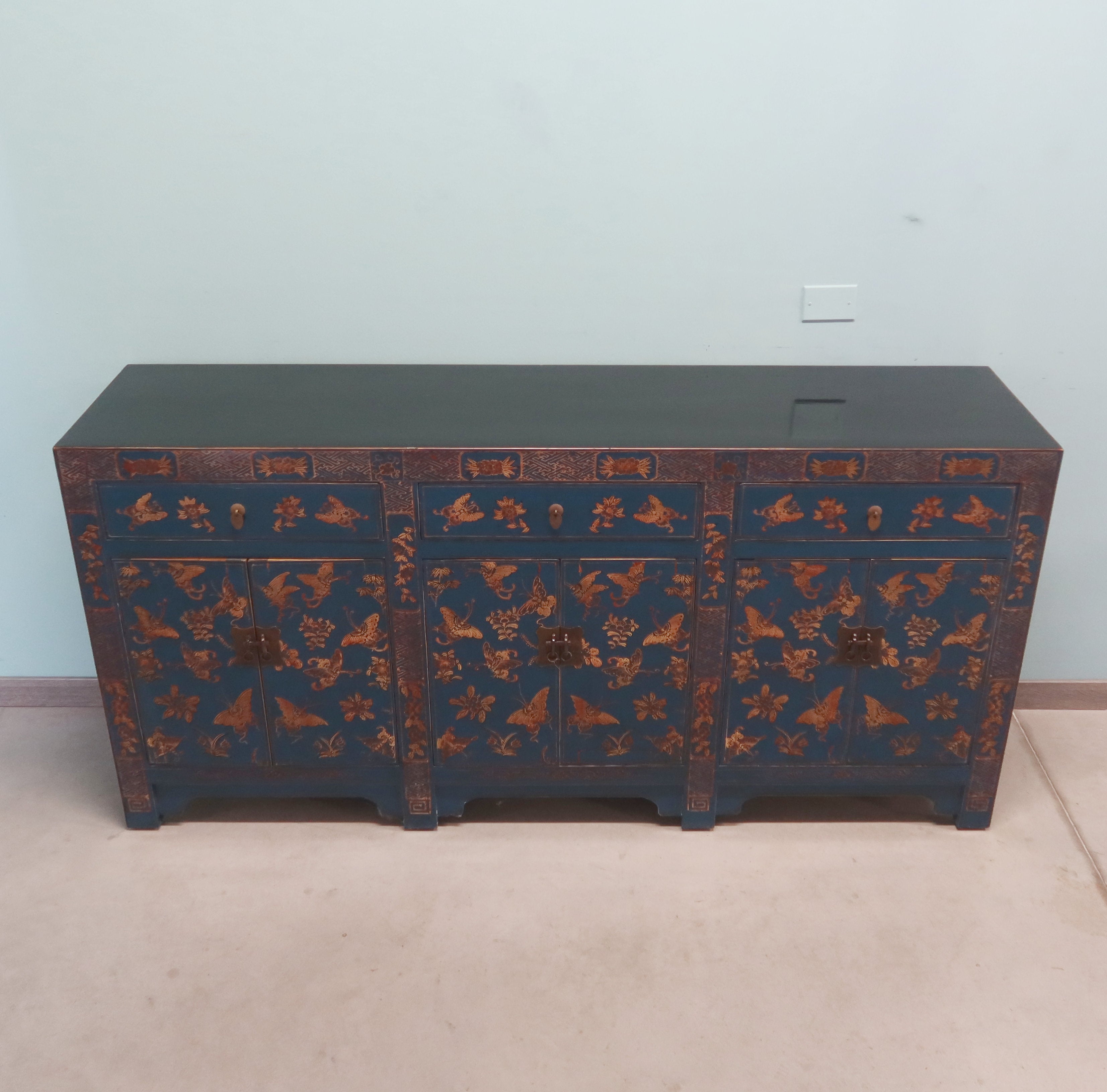 CREDENZA CINESE DI SHANXI A TRIPLO VANO