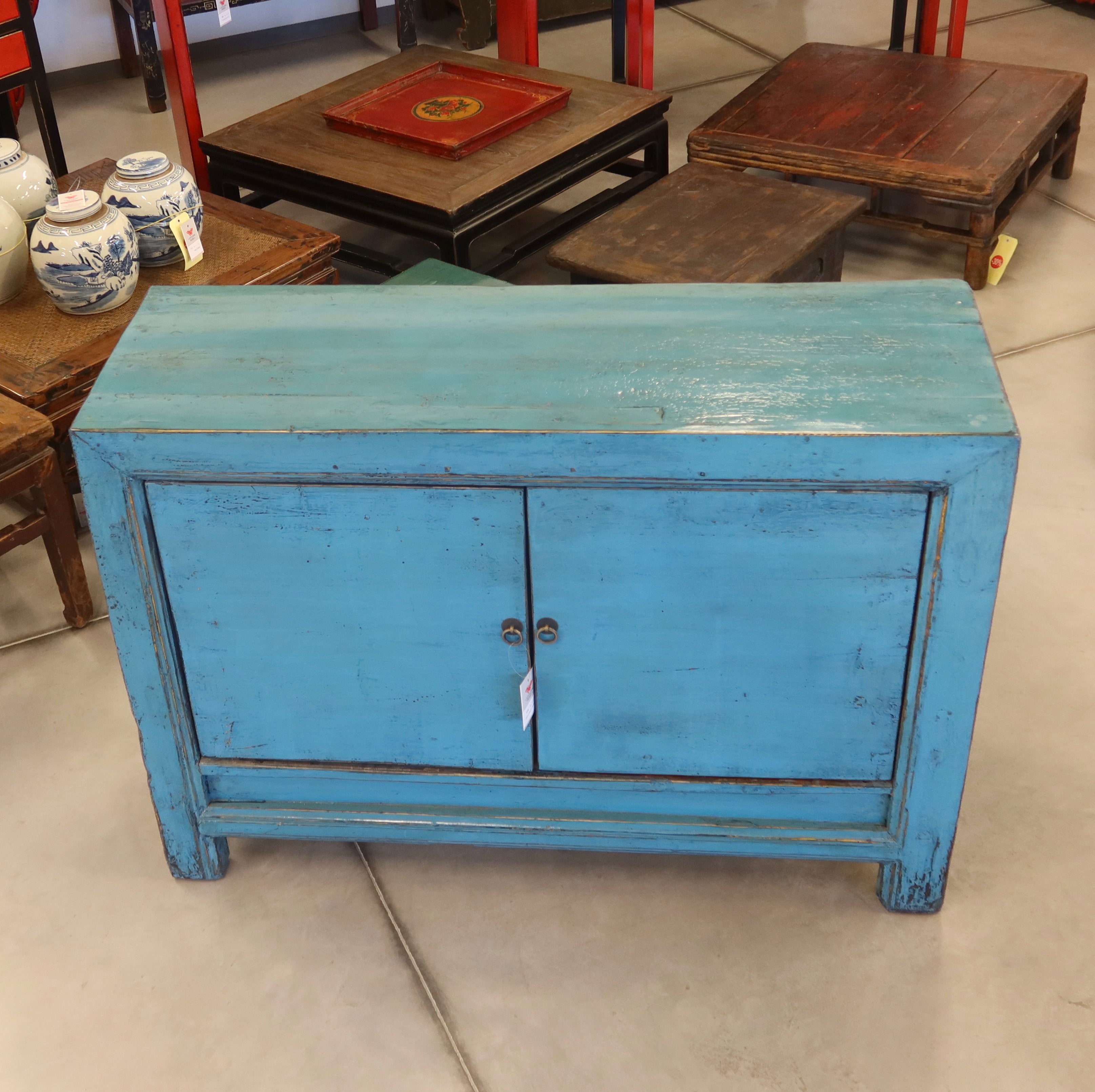 CREDENZA CNESE LACCA AZZURRA 2 ANTE
