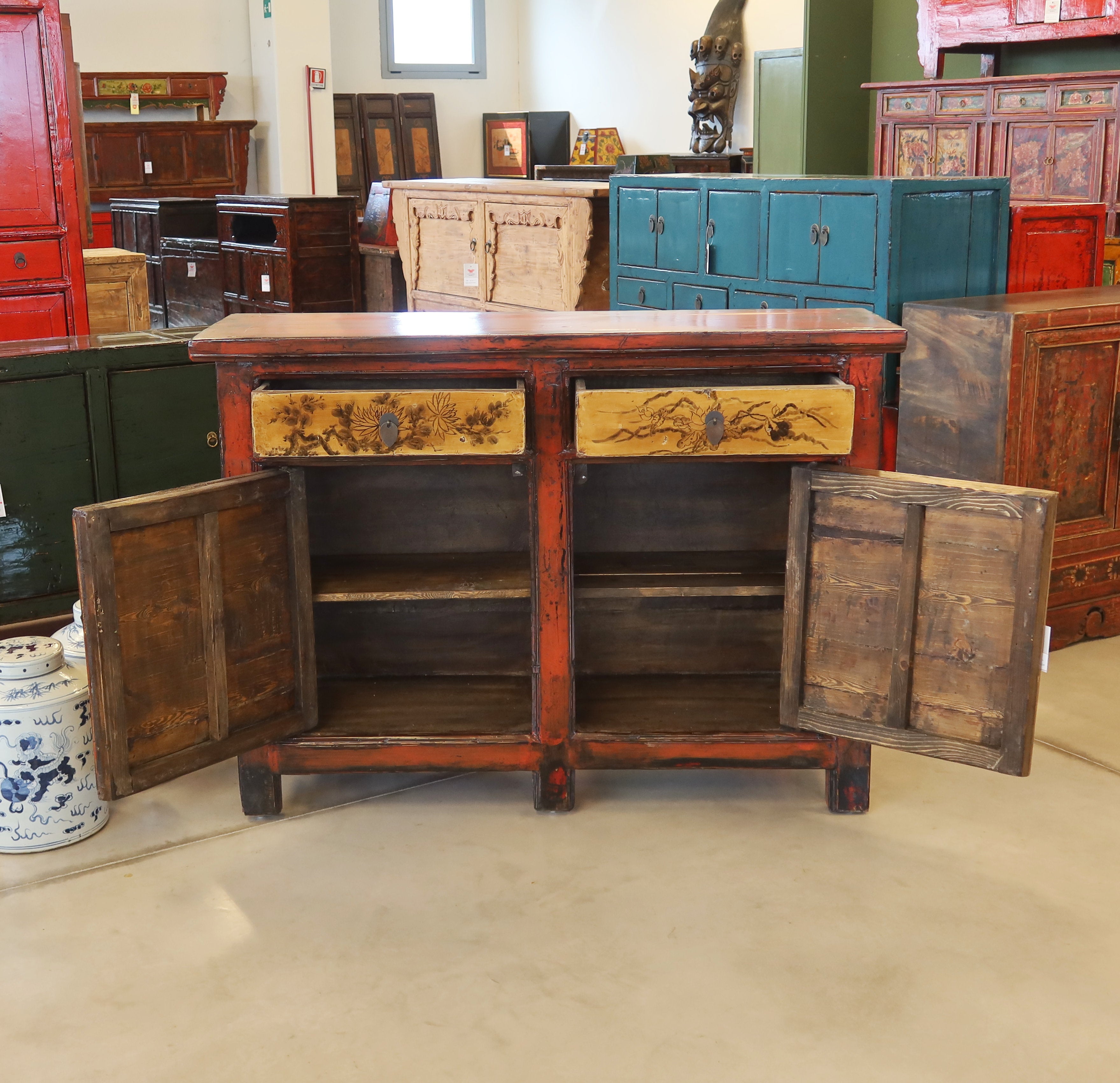 CREDENZA GANZU 2C2P TOP AGGETTANTE