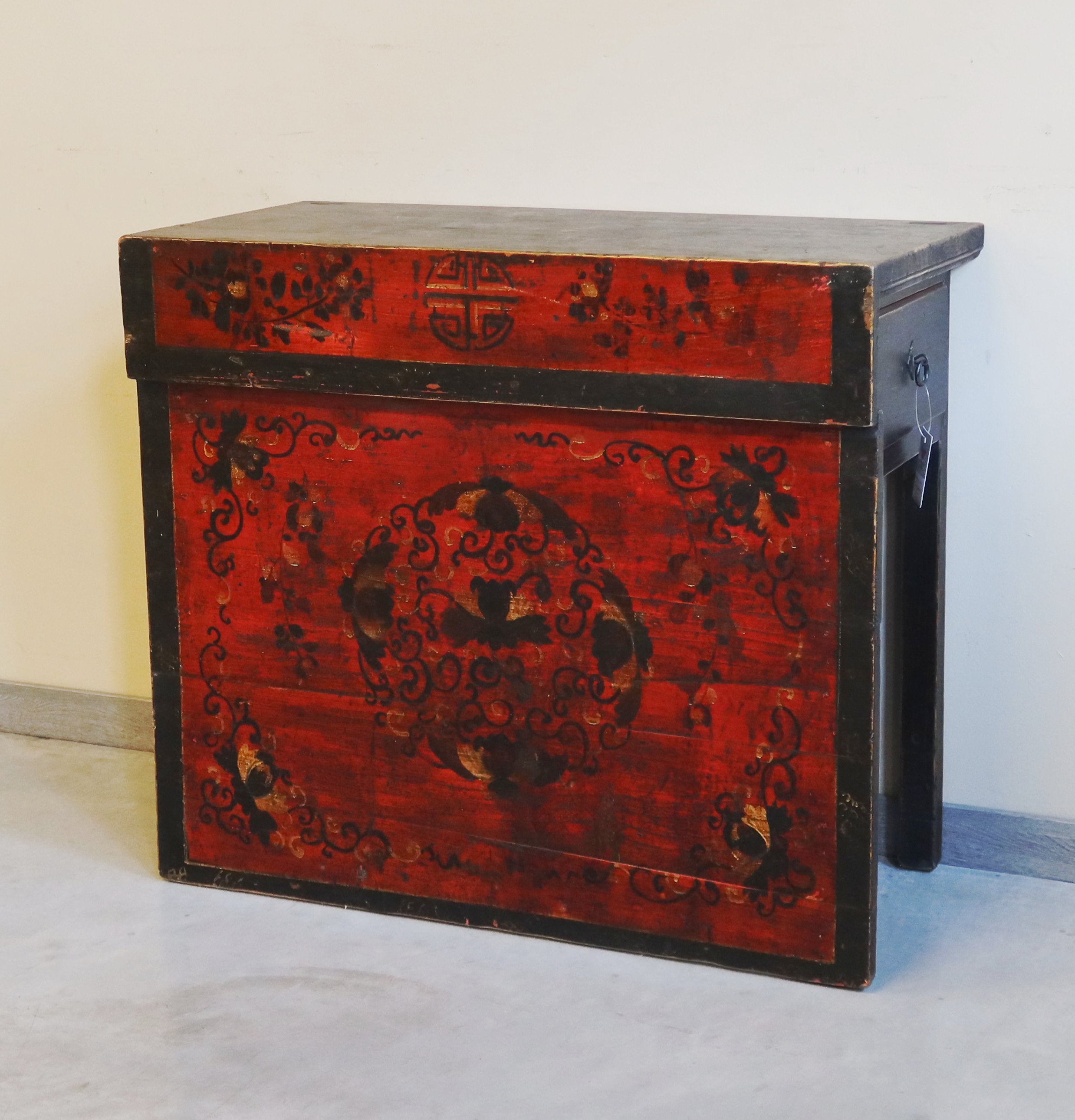 CONSOLLE MONGOLIA CON FRONTE A PANNELLO DECORATO