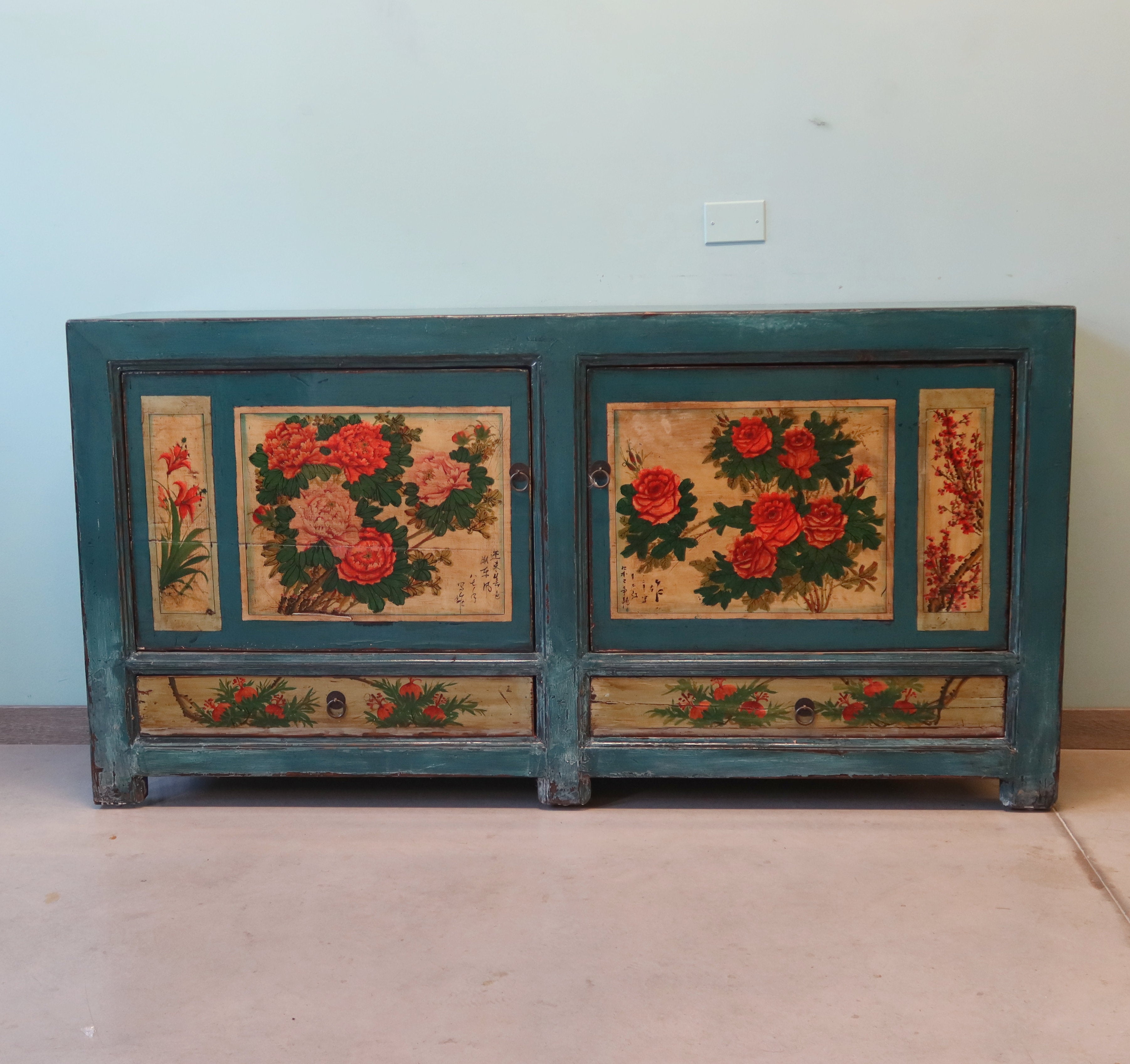 MADIA MONGOLIA IN LACCA DECORATA