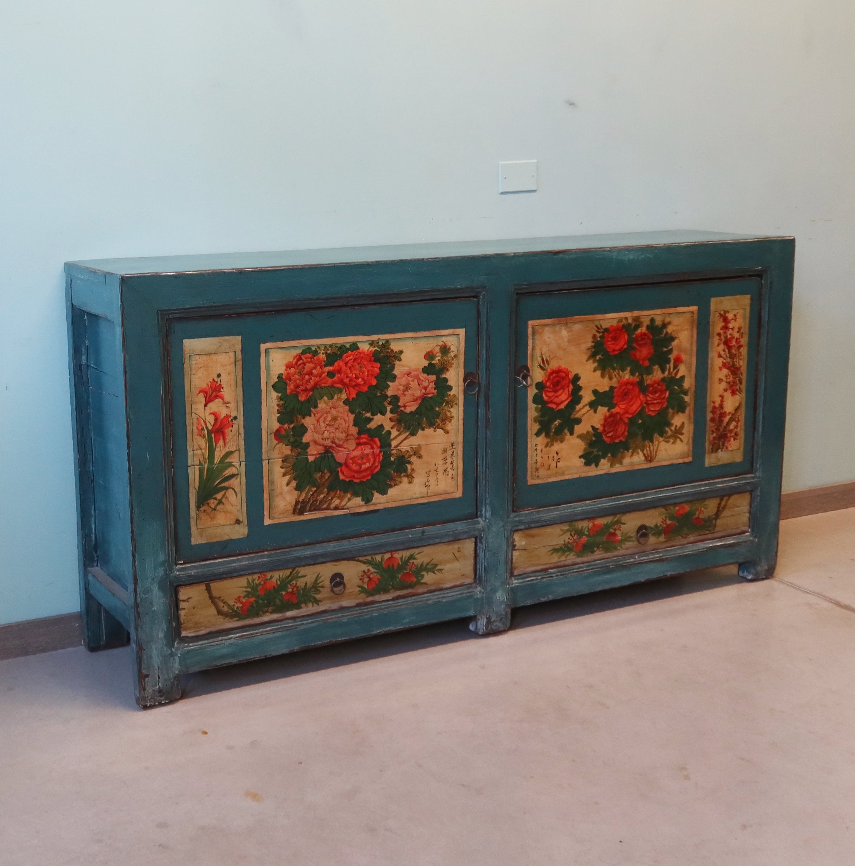 MADIA MONGOLIA IN LACCA DECORATA