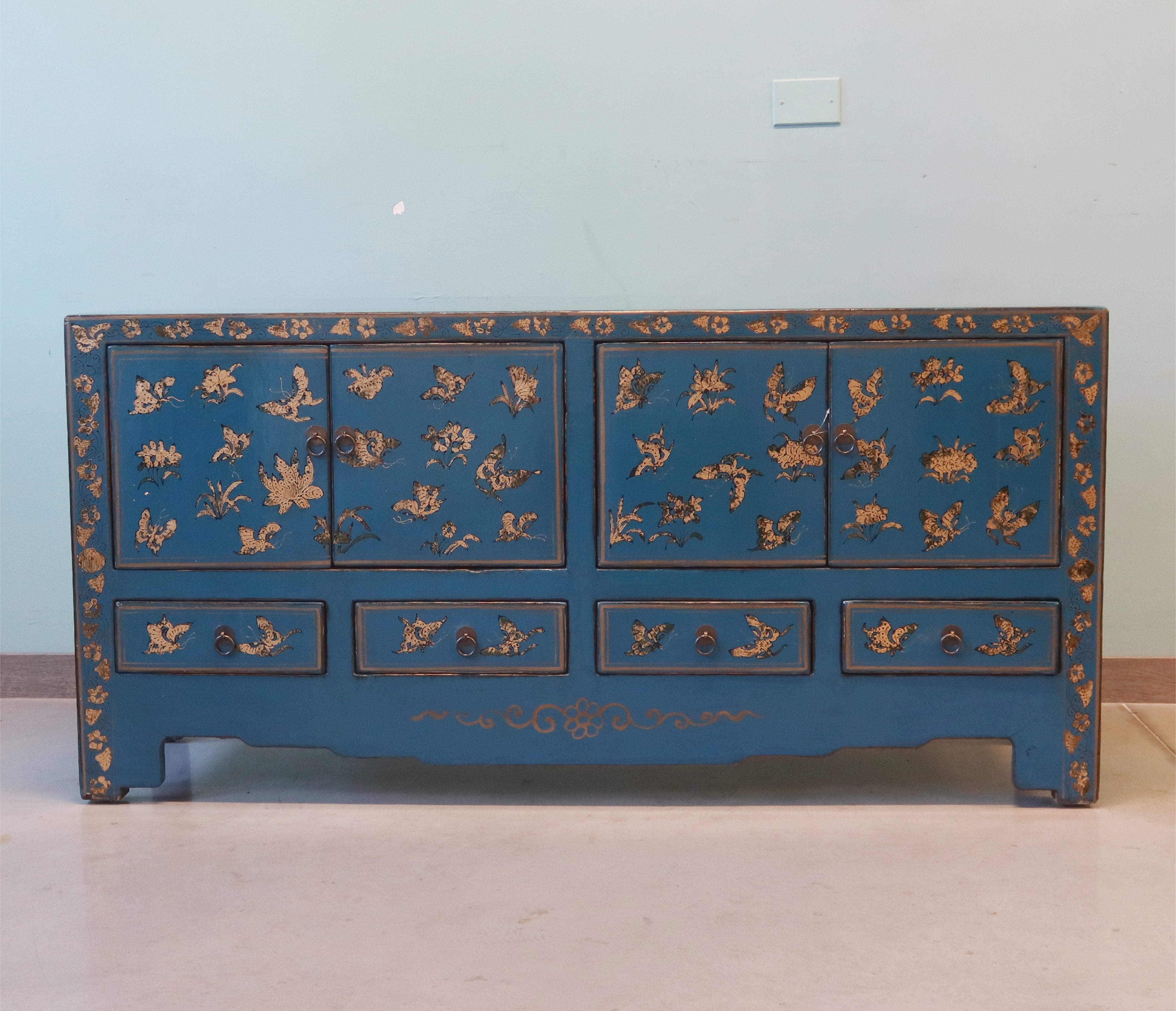 CASSAPANCA CINESE DELLO SHANXI IN LACCA DECORATA