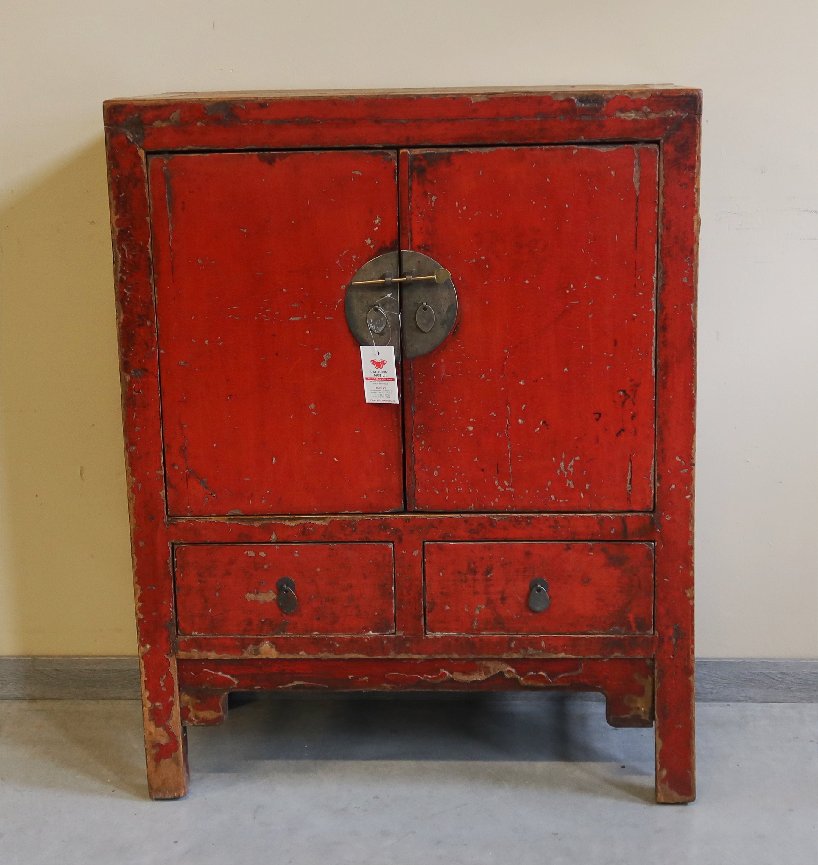 ALTO CREDENZINO CINESE LACCA ROSSA