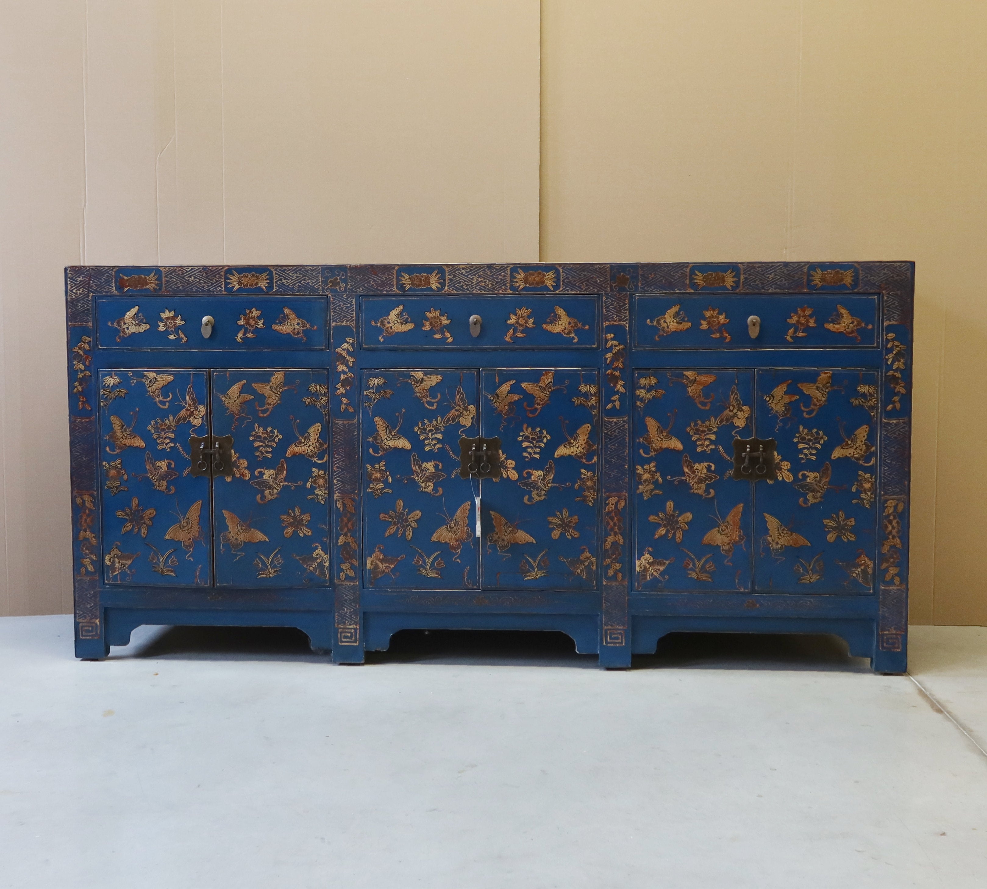 CREDENZA CINESE DI SHANXI A TRIPLO VANO