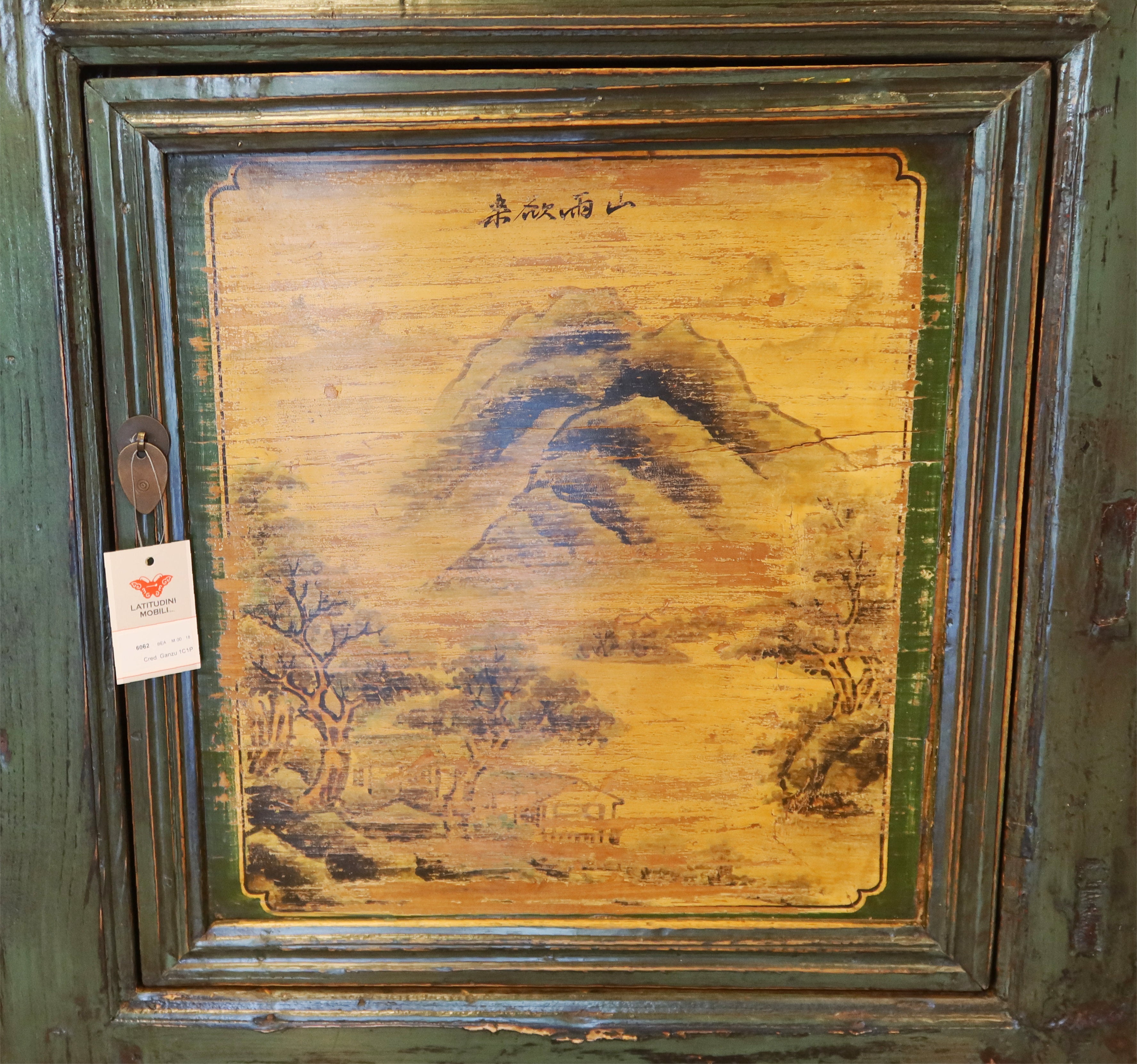 CREDENZINO DEL GANZU DECORO LIEVE