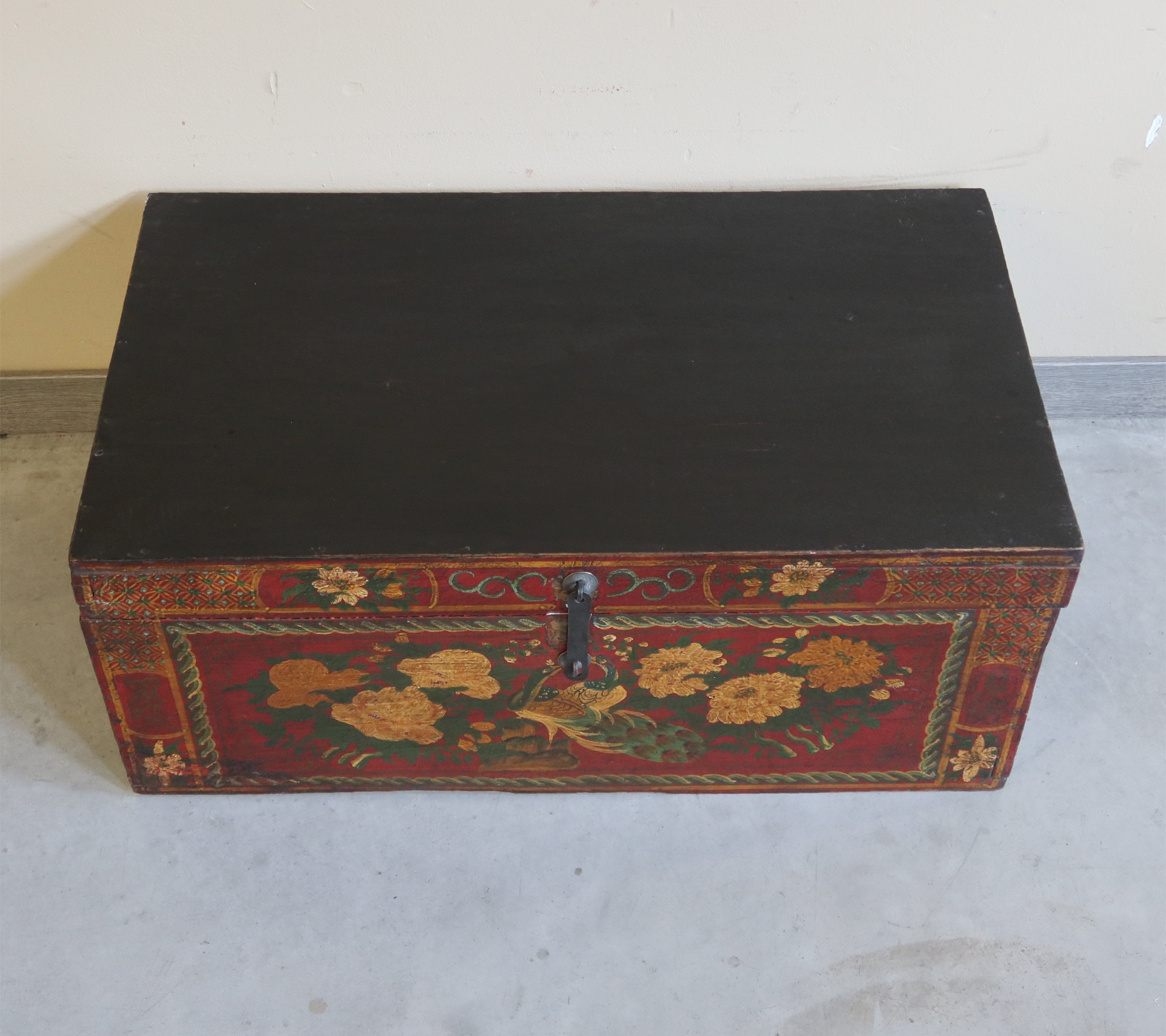 BAULE MONGOLIA DECORO FIORI