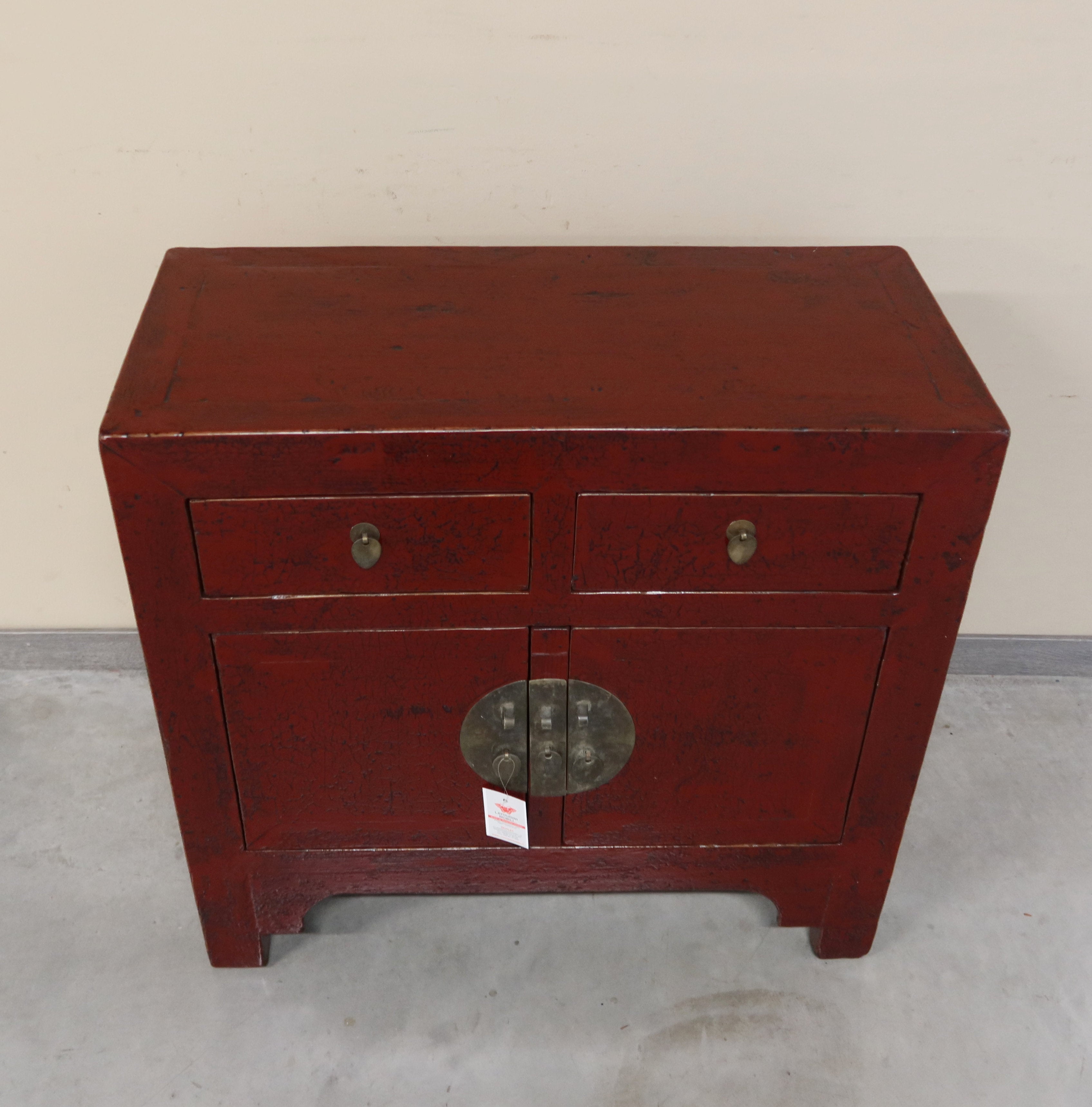 CREDENZINA CINESE LACCA BORDEAUX