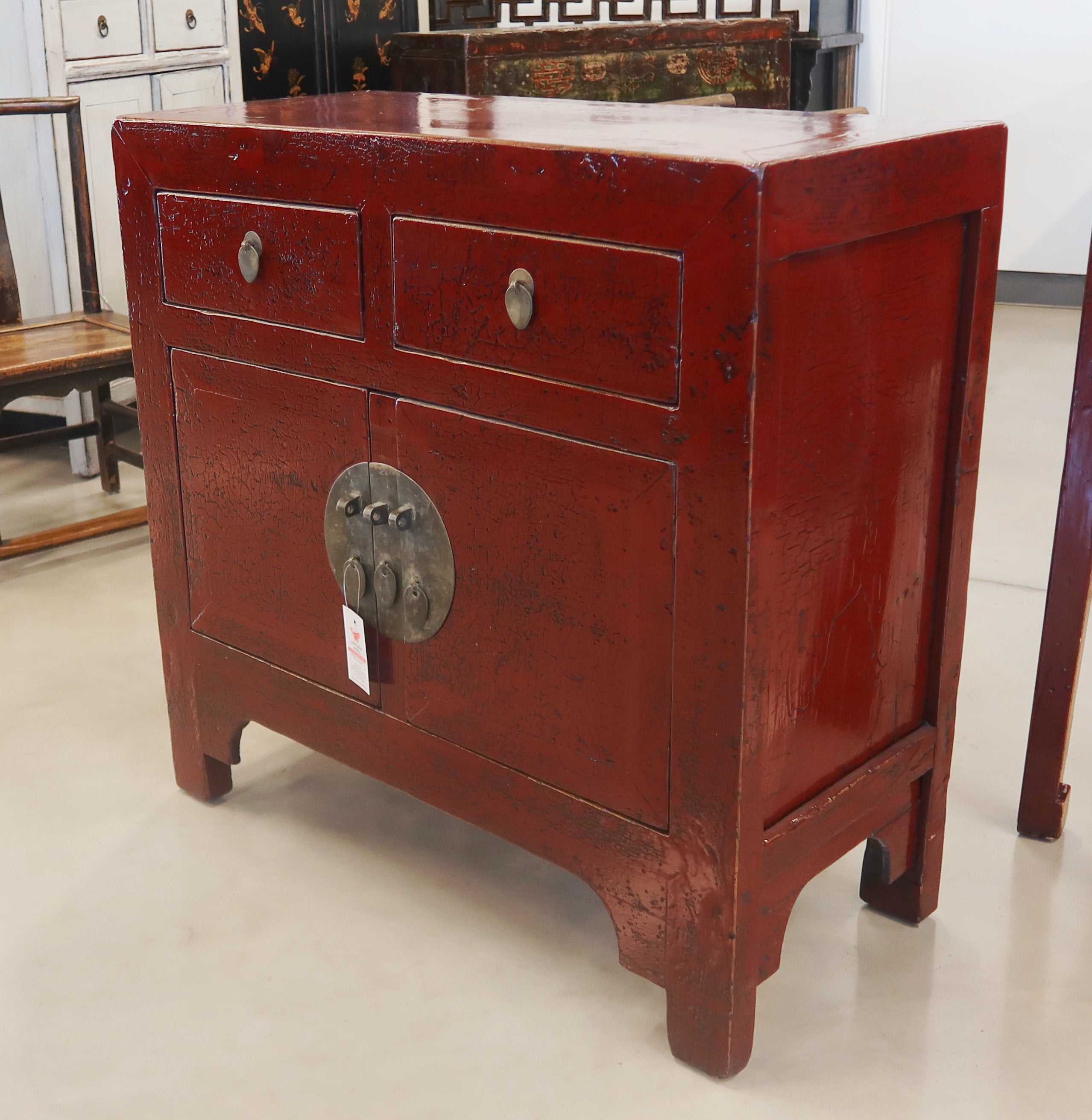 CREDENZINA CINESE LACCA BORDEAUX