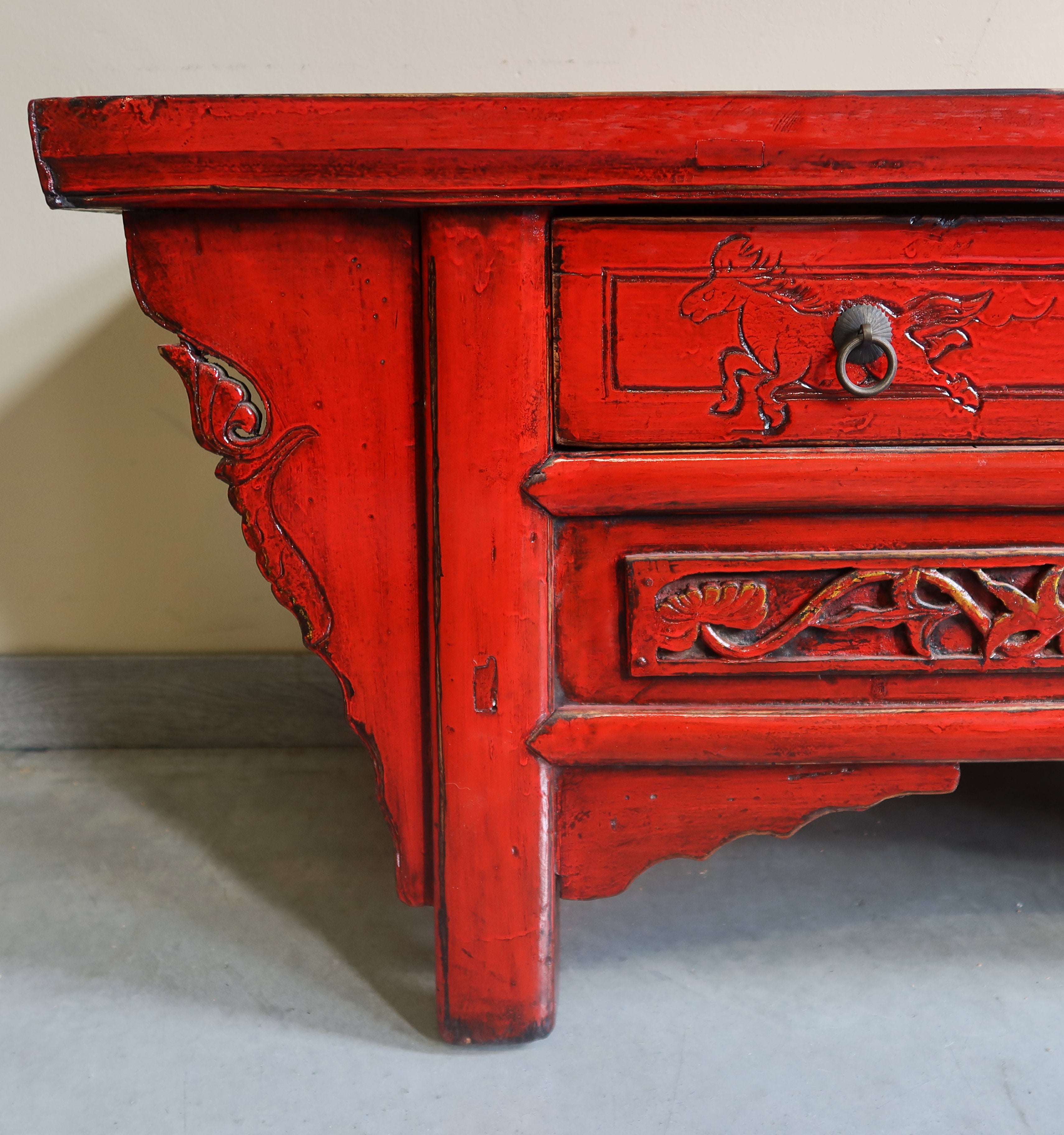 CASSAPANCHINA CINESE LACCA ROSSA TOP AGGETTANTE