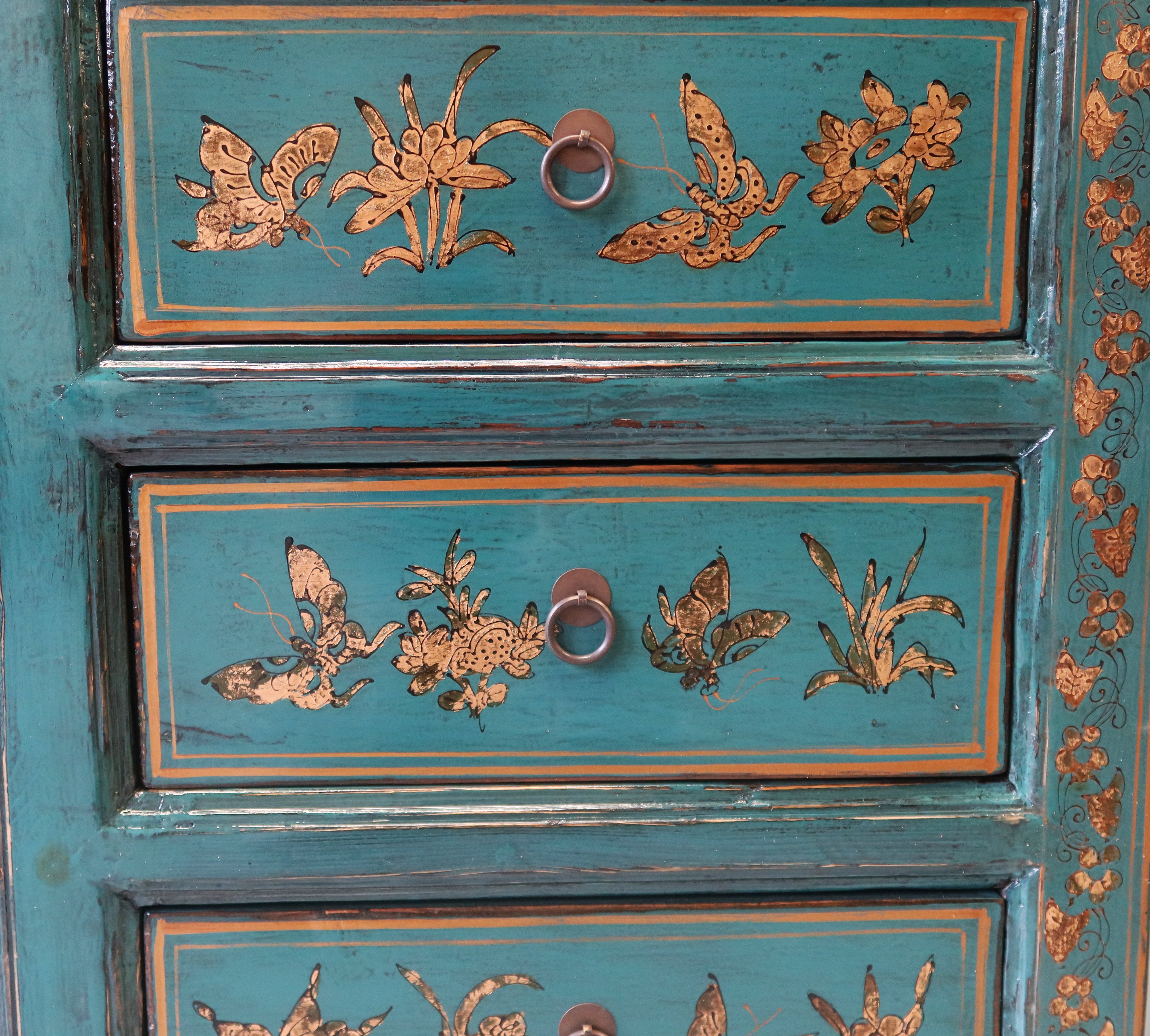 MADIA SHANXI IN LACCA DECORATA ANTE E CASSETTI