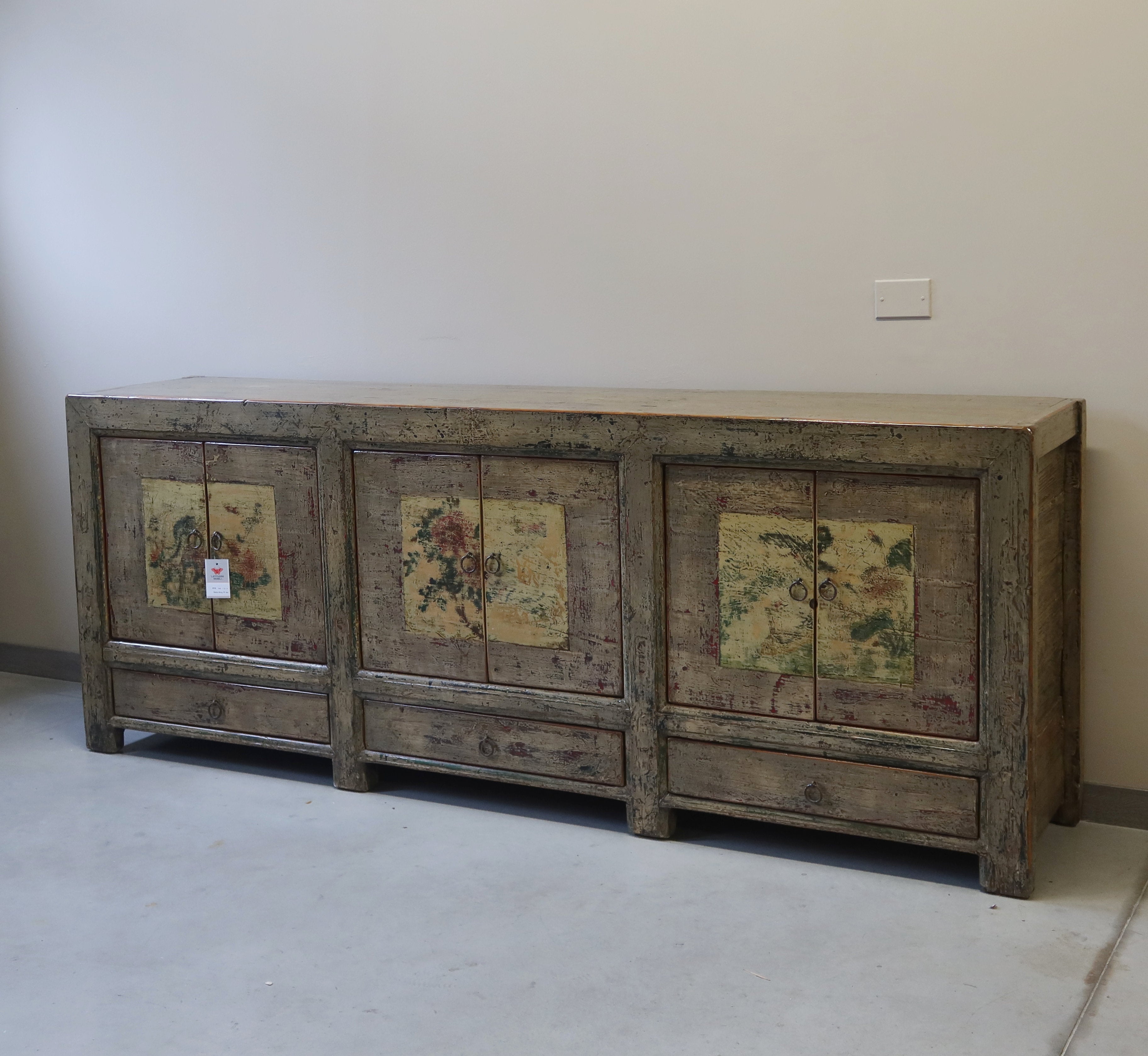 LUNGA MADIA MONGOLIA A TRE VANI