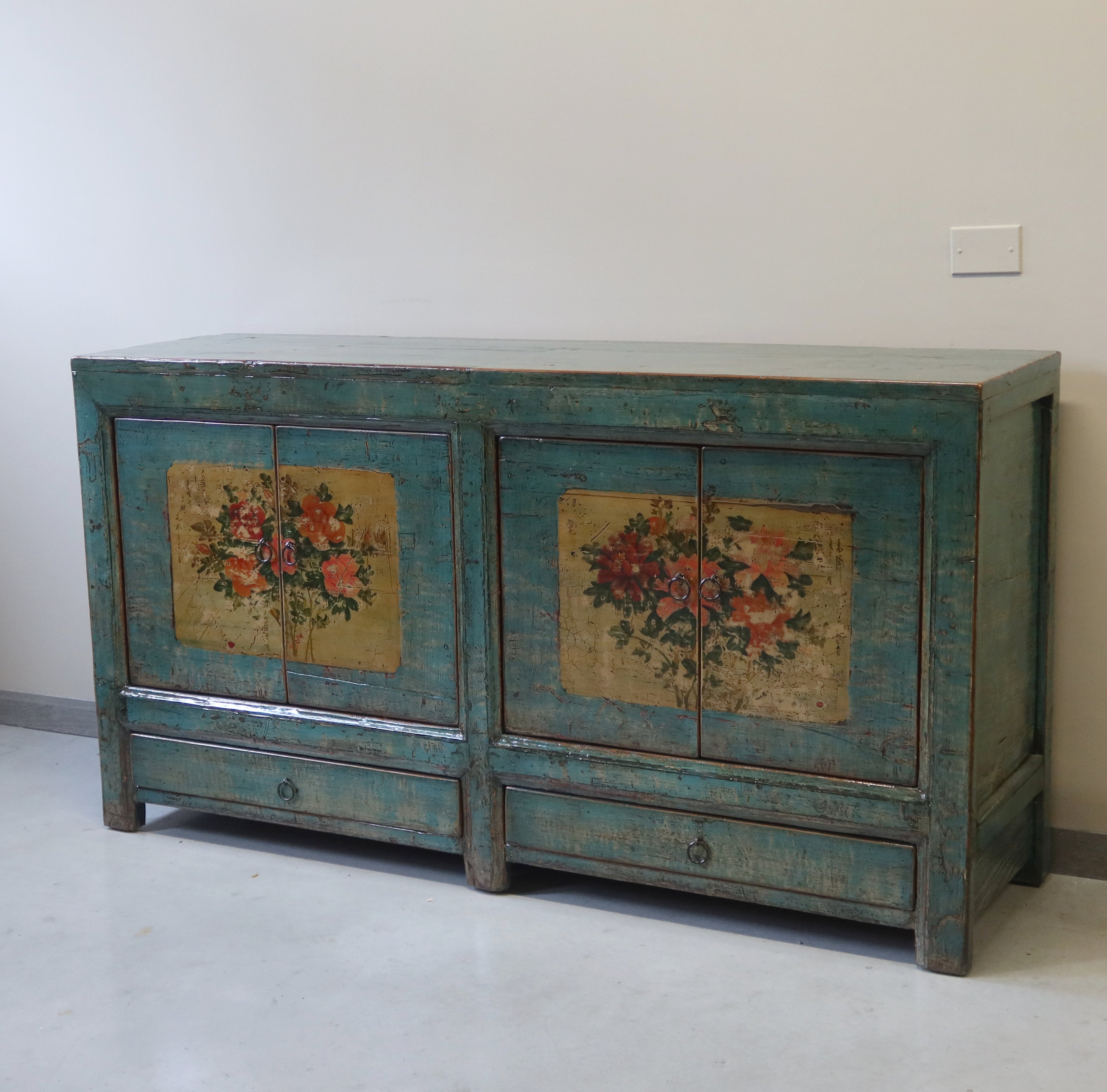 MADIA MONGOLIA IN LACCA DECORATA