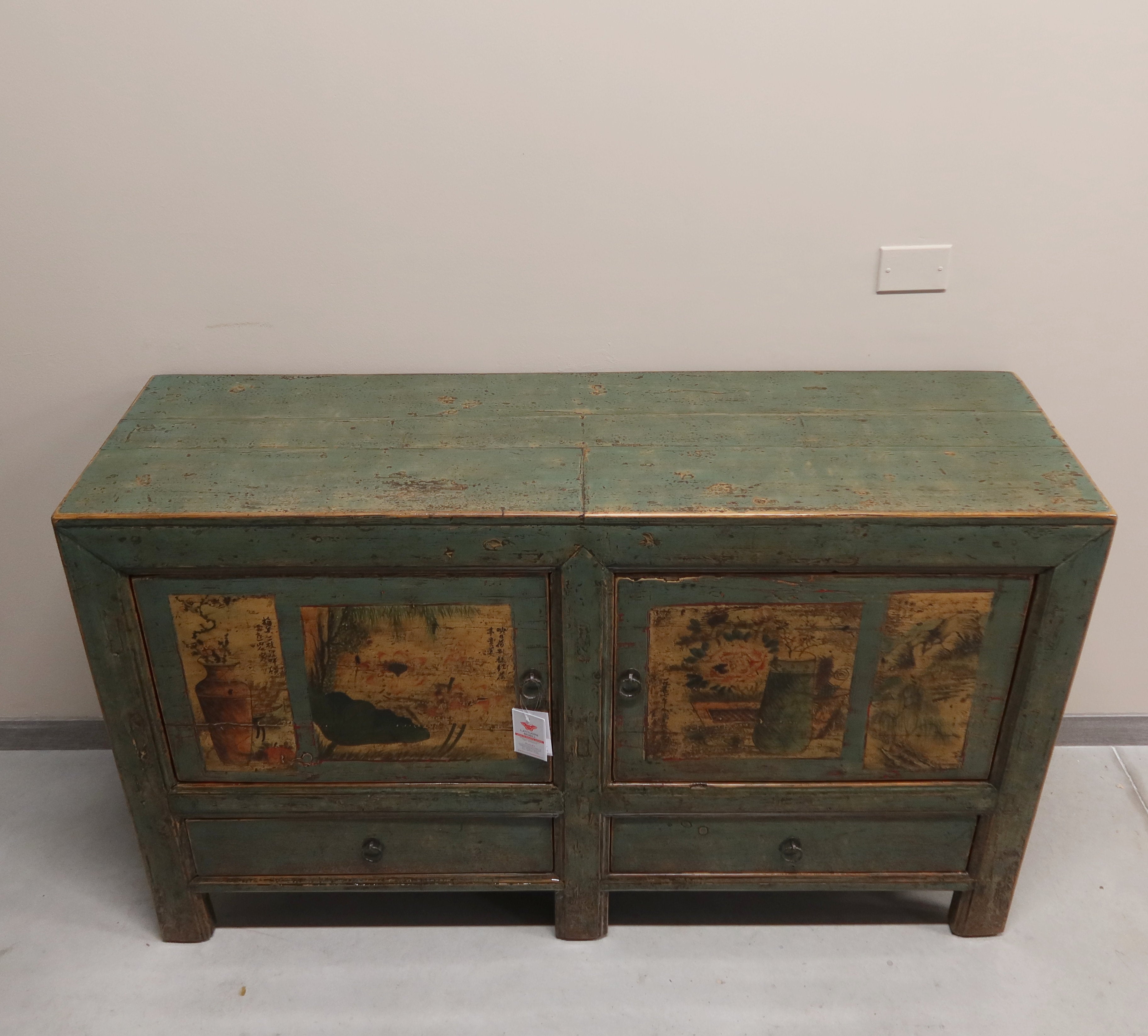 MADIA MONGOLIA IN LACCA DECORATA