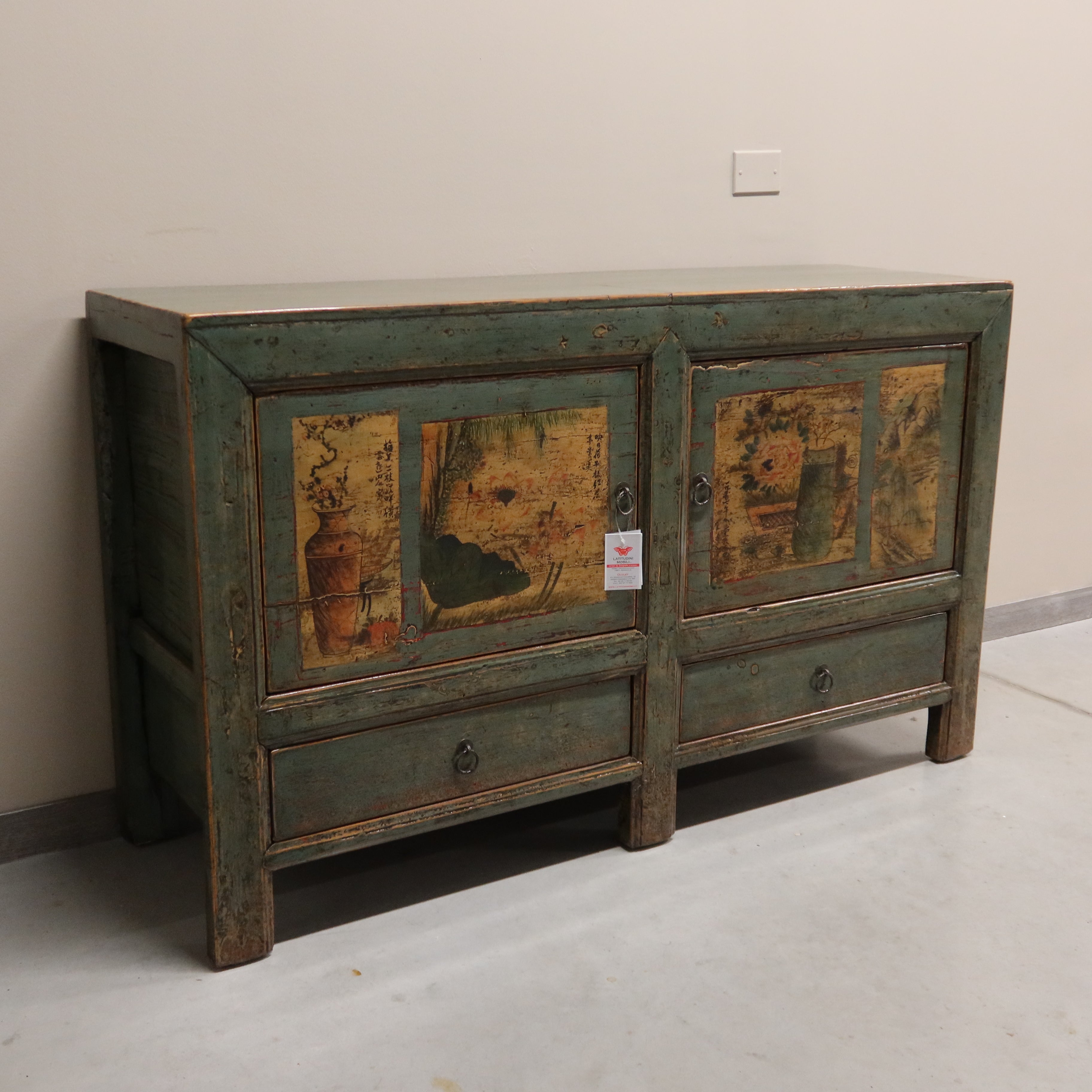 MADIA MONGOLIA IN LACCA DECORATA