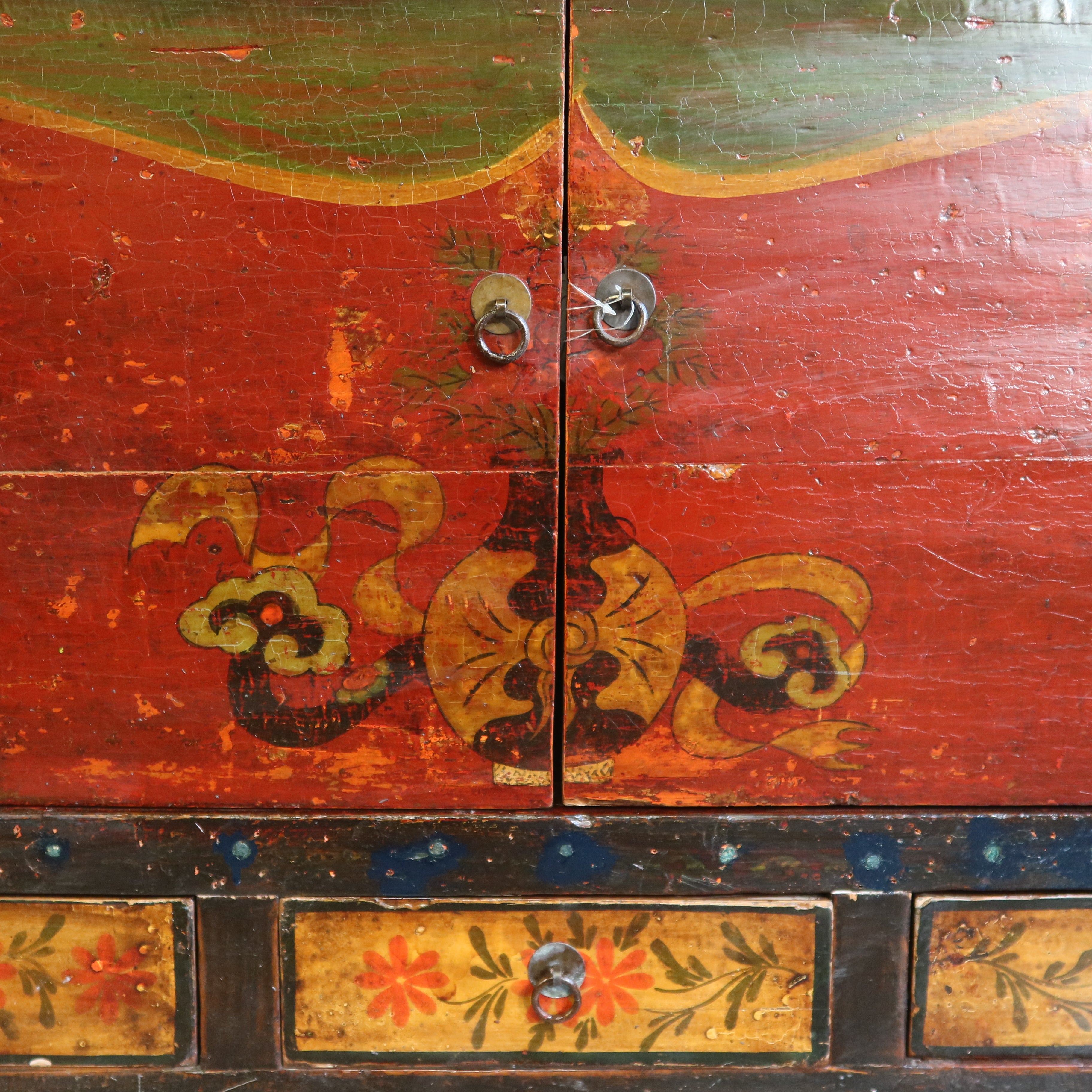 MADIA GANZU IN LACCA DECORATA