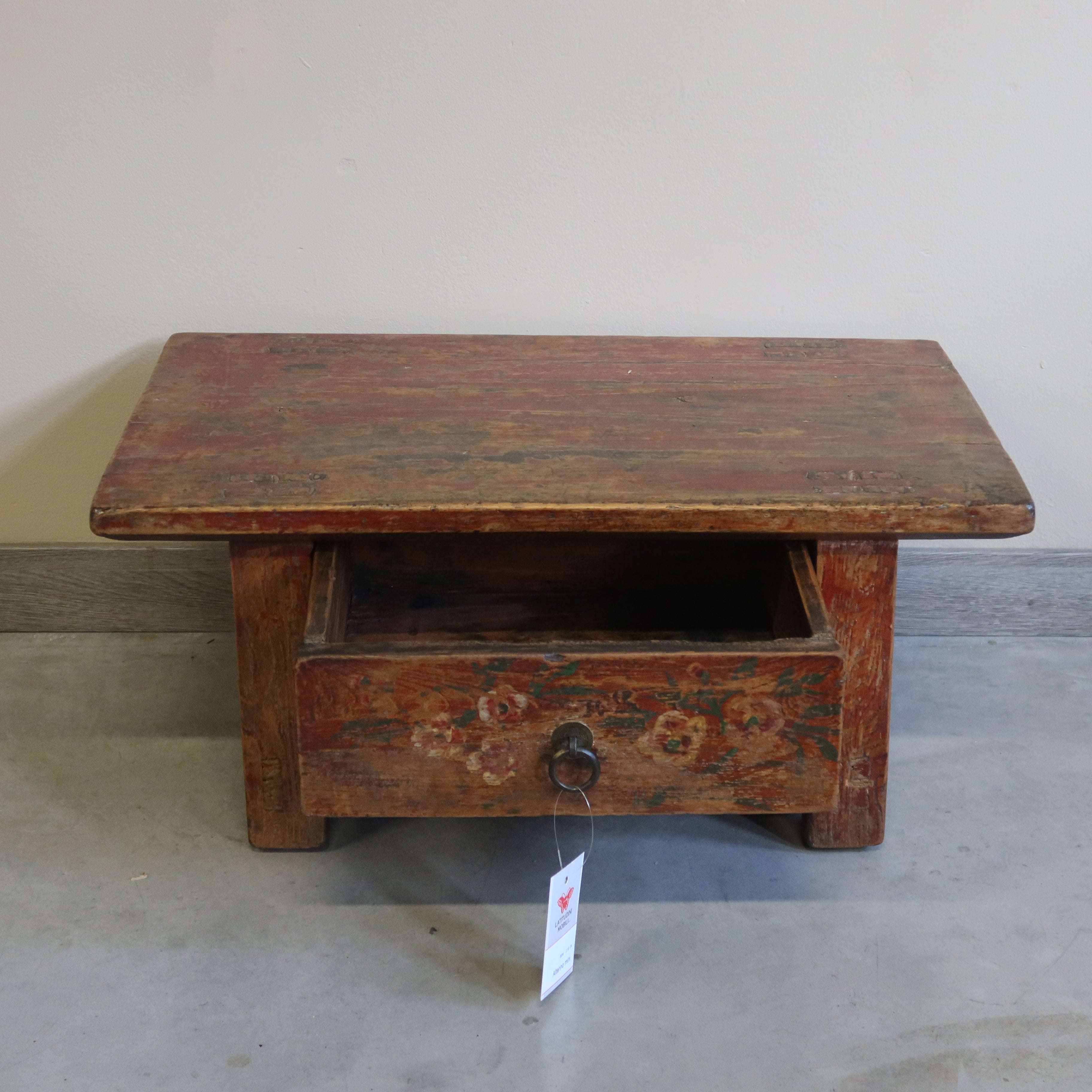 TAVOLINO OLMO CINESE AD ALTARE