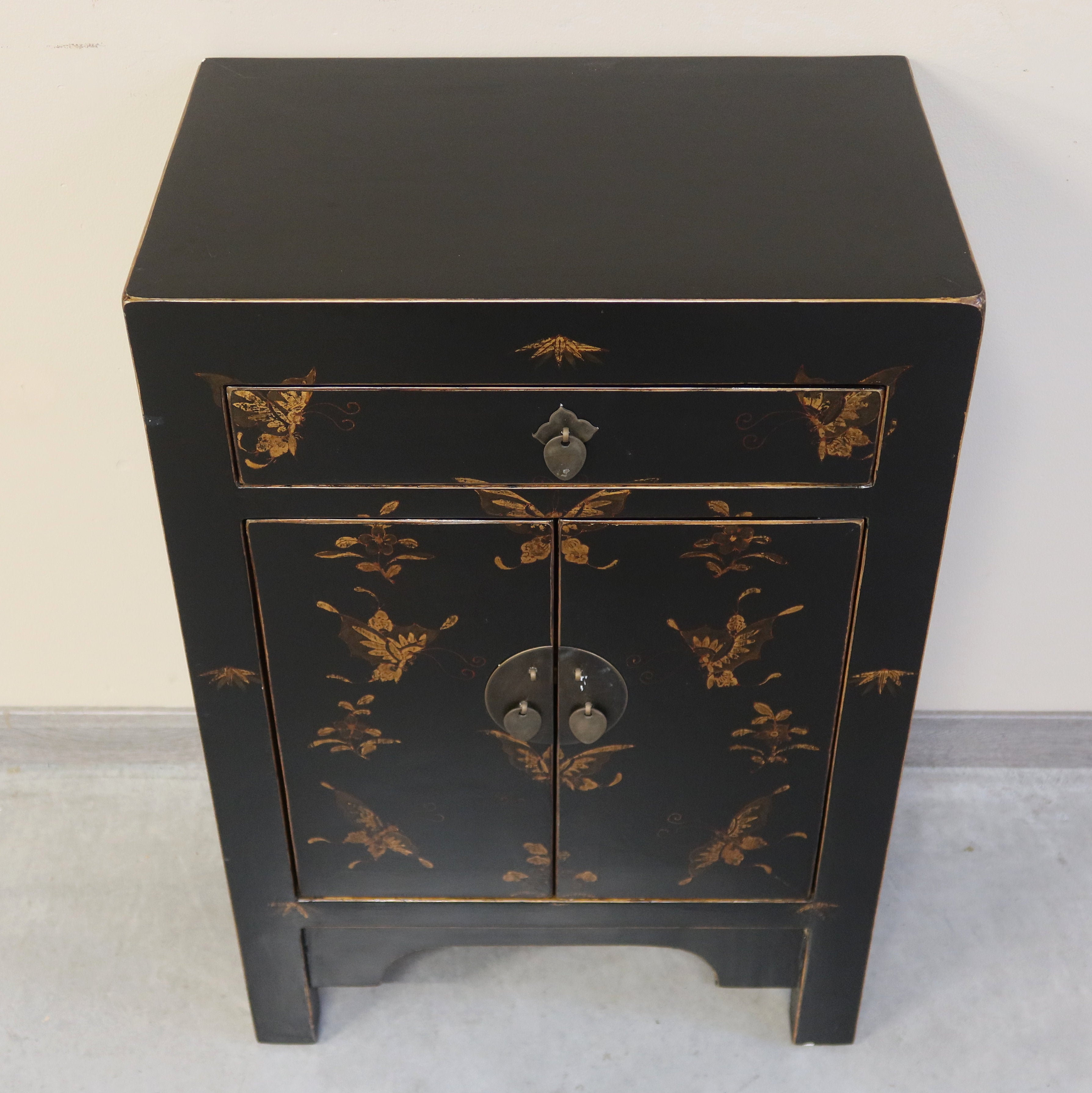 MOBILETTO CINESE LACCATO