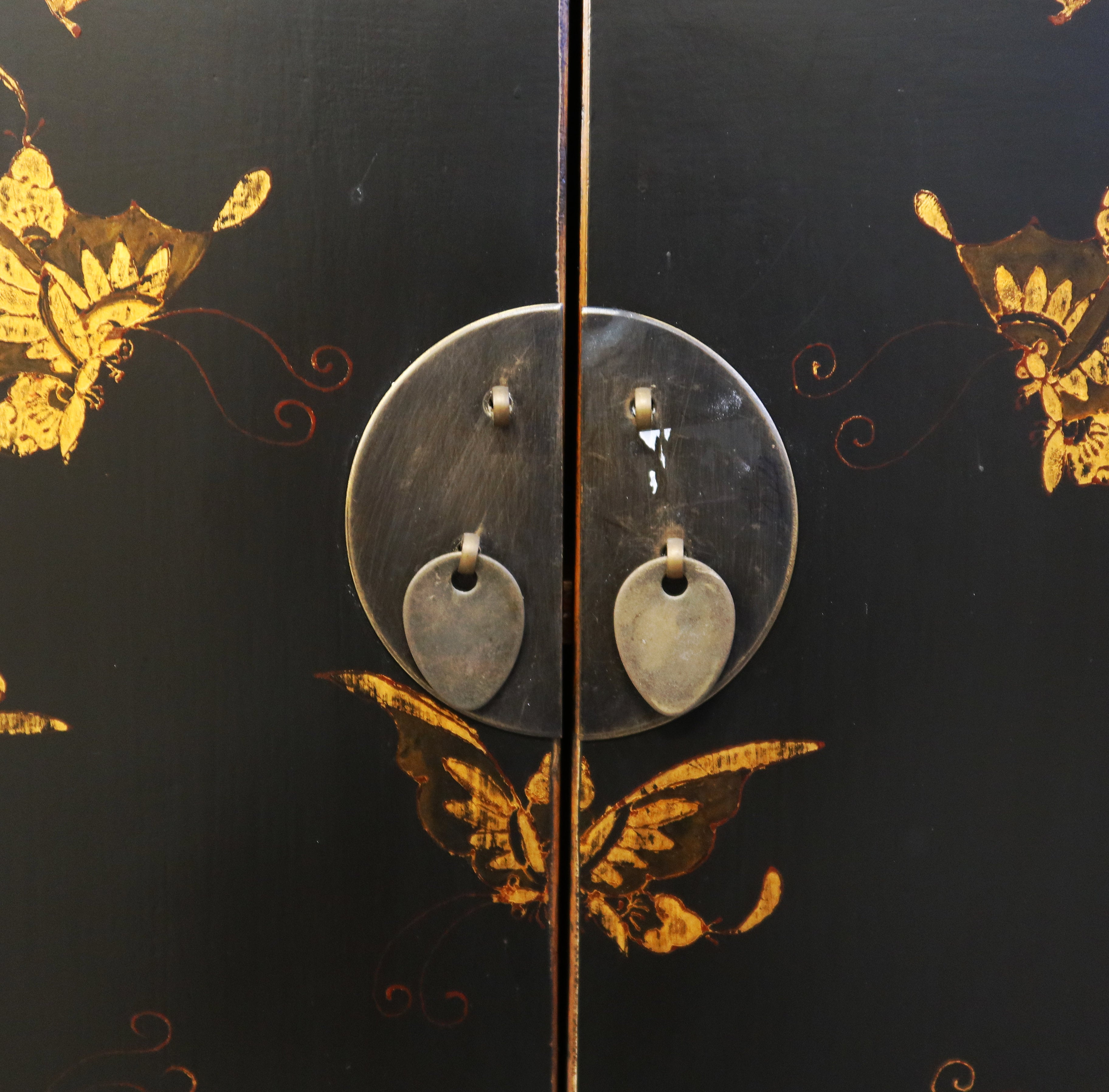 MOBILETTO CINESE LACCATO