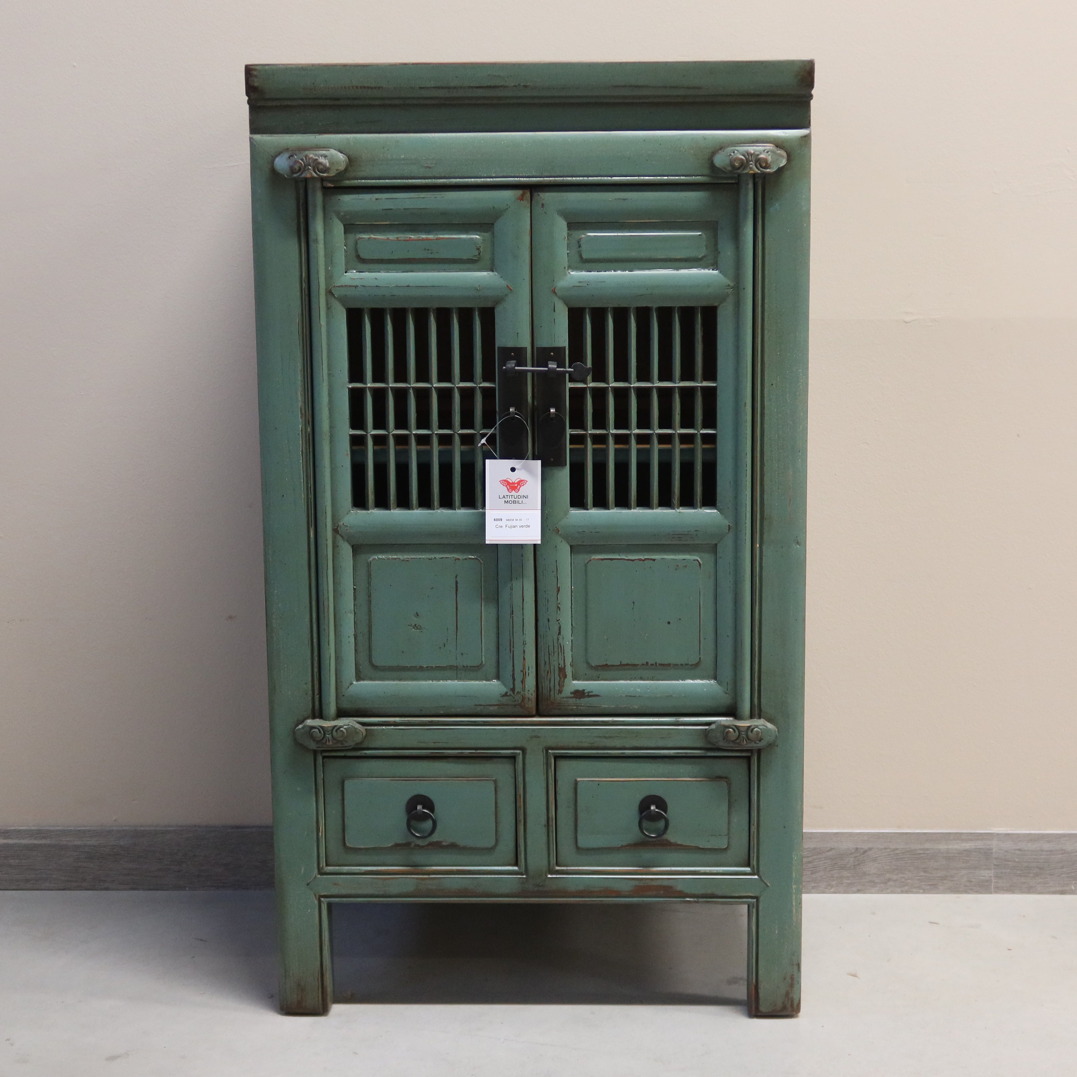 ALTA CREDENZINA LACCATA