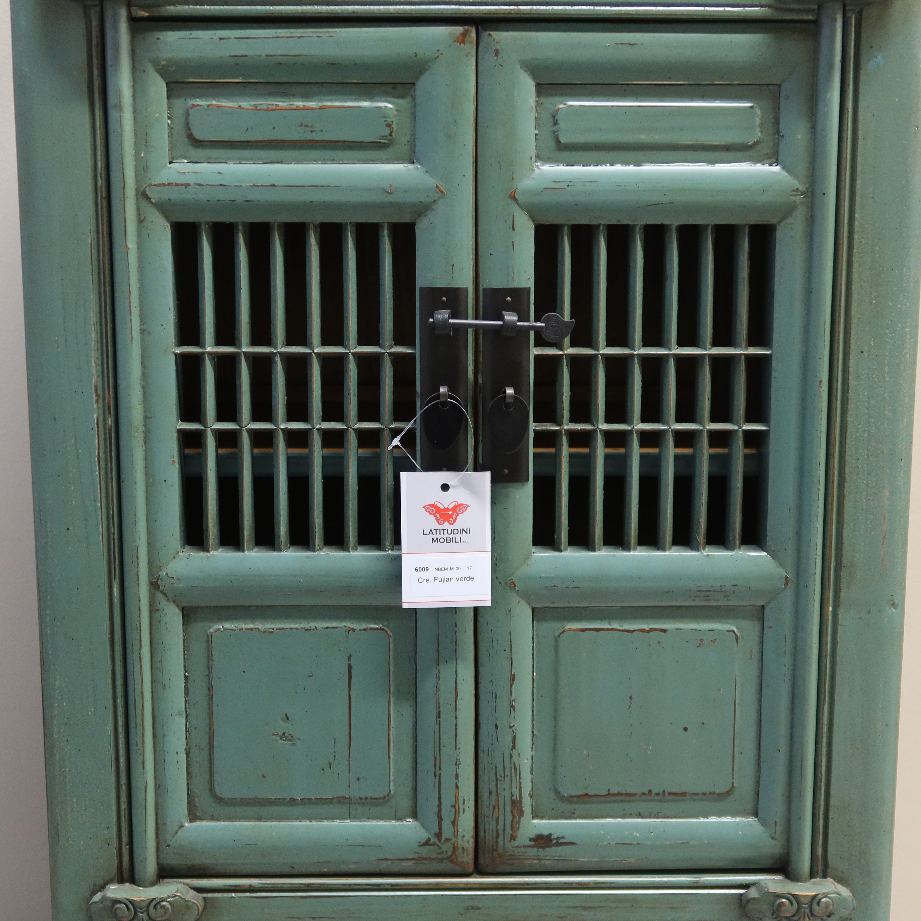 ALTA CREDENZINA LACCATA