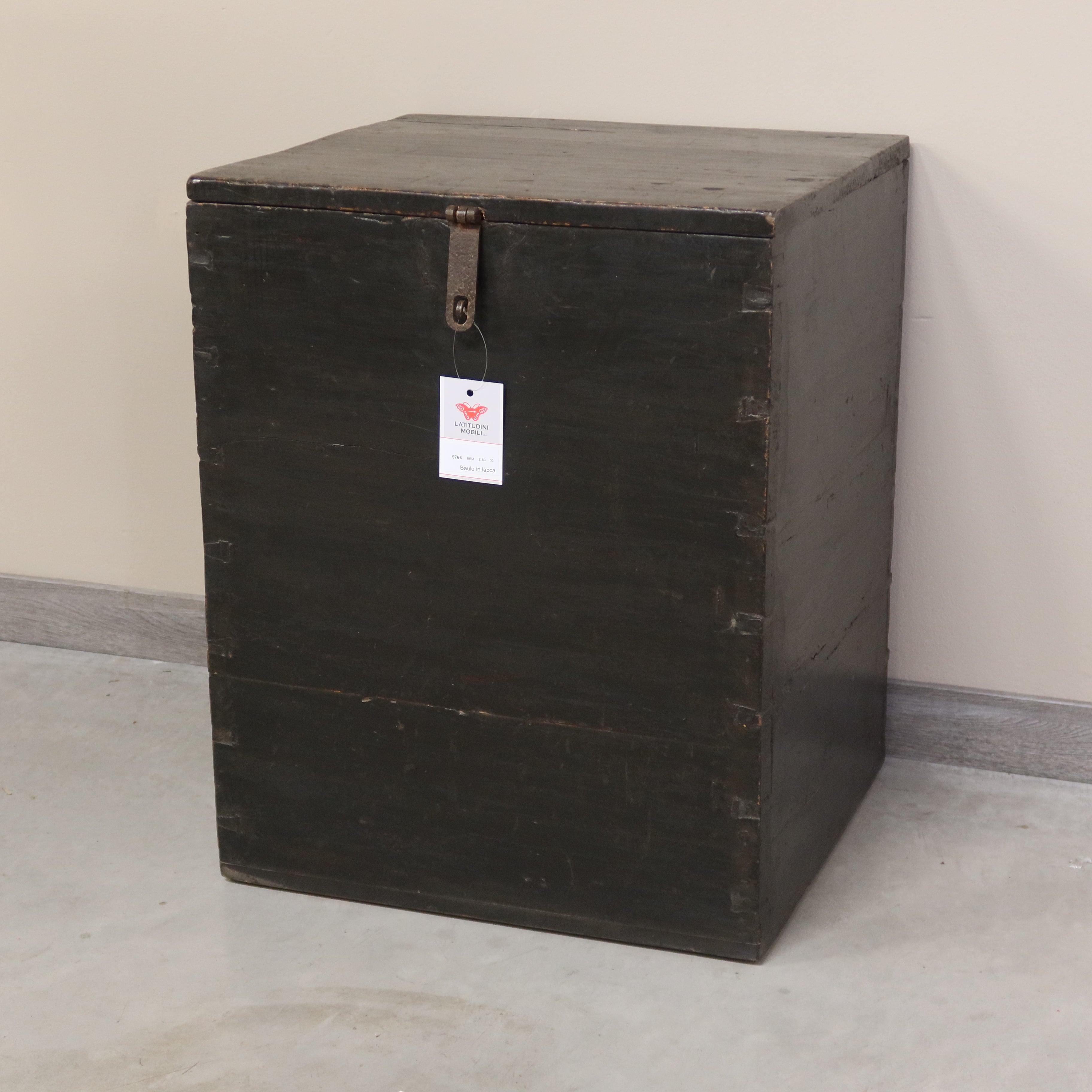 MONEY CHEST LACCA NERA