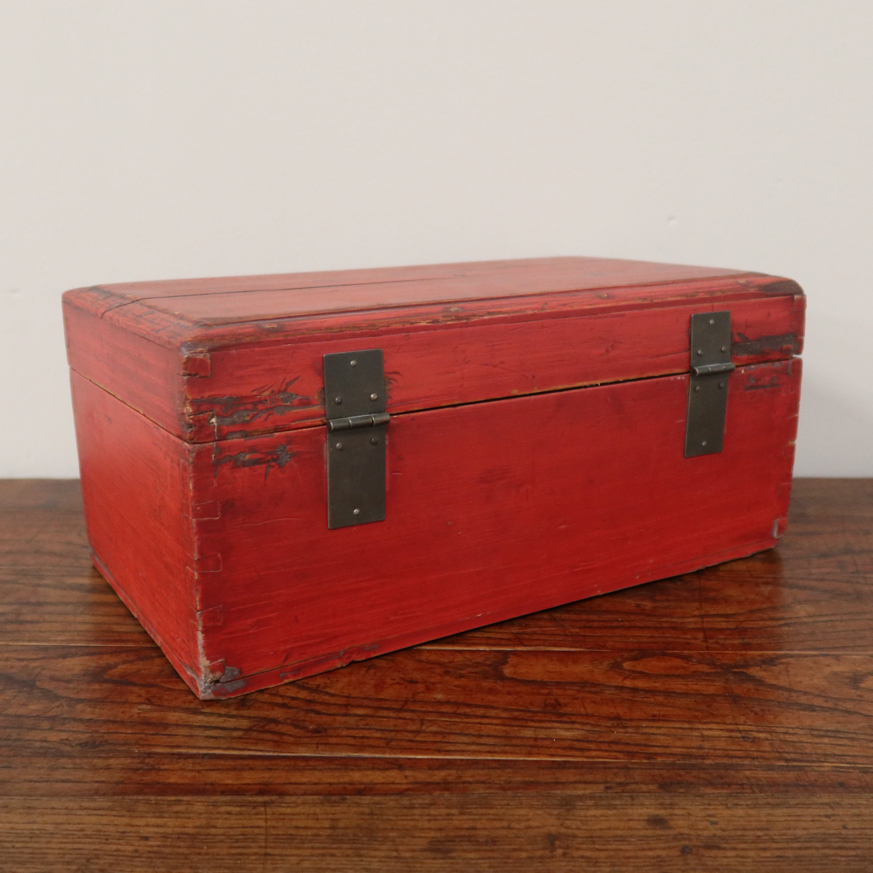 SCATOLA CINESE LACCA ROSSA