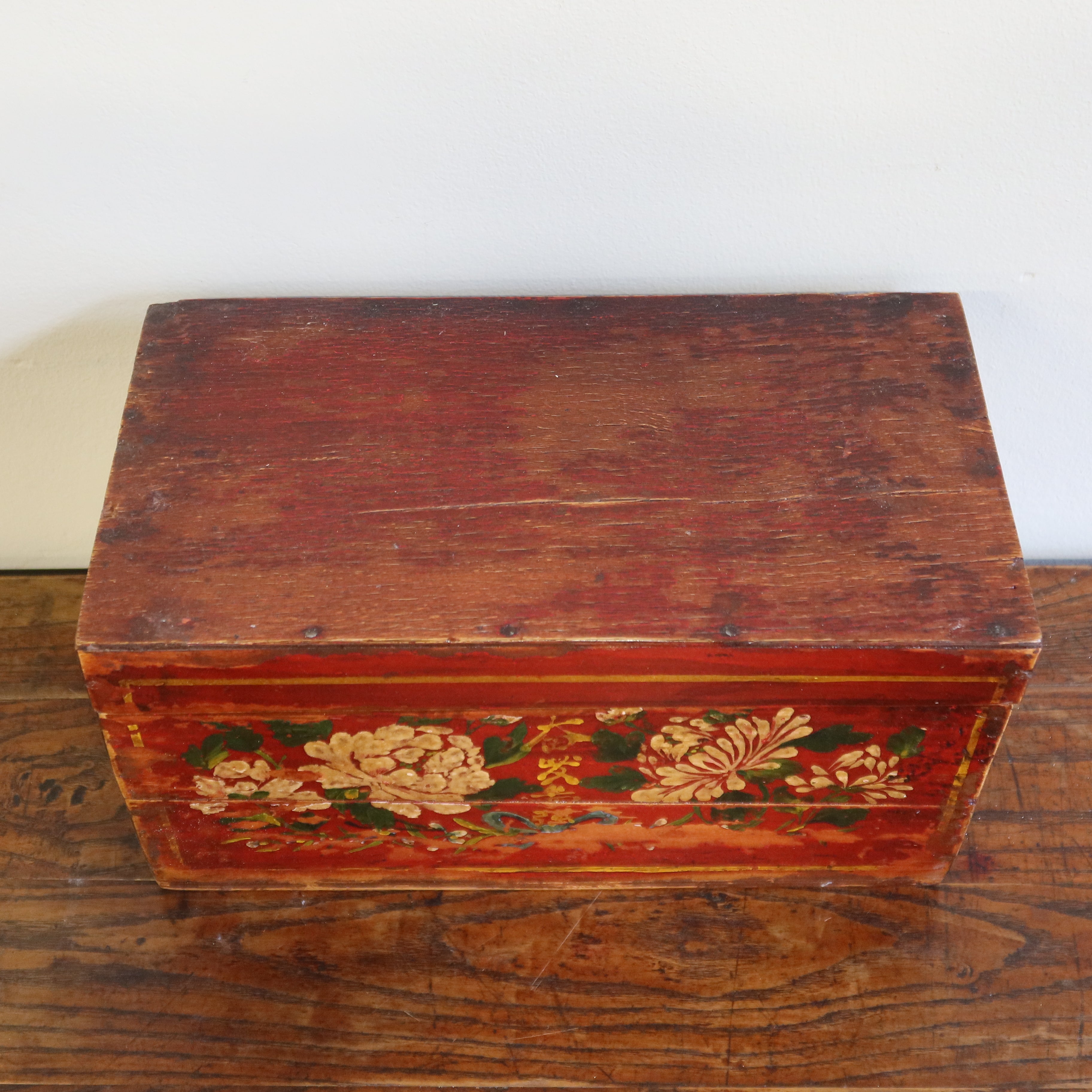 SCATOLA DECORATA DELLA MONGOLIA