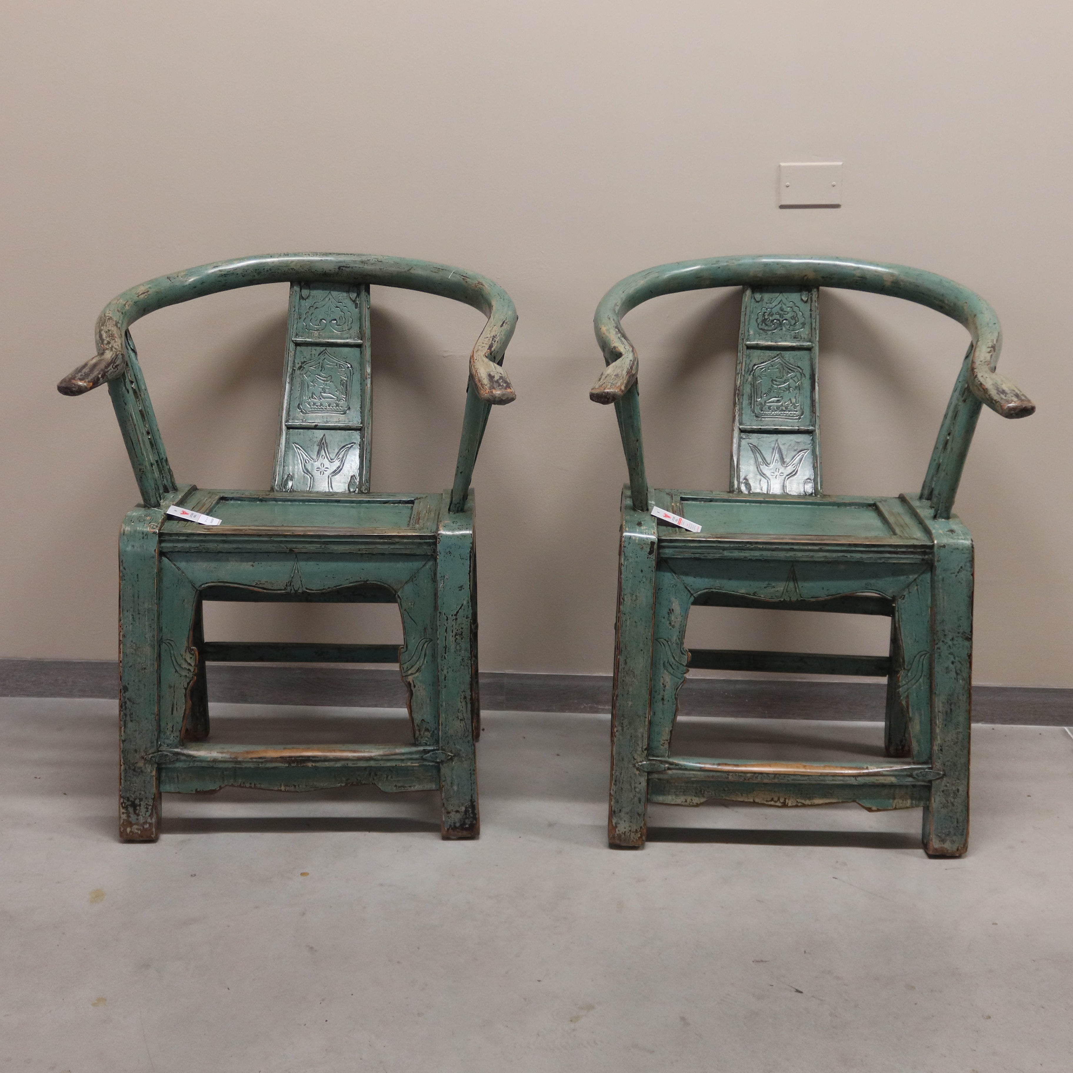 SEDIA CINESE A POZZETTO IN LACCA