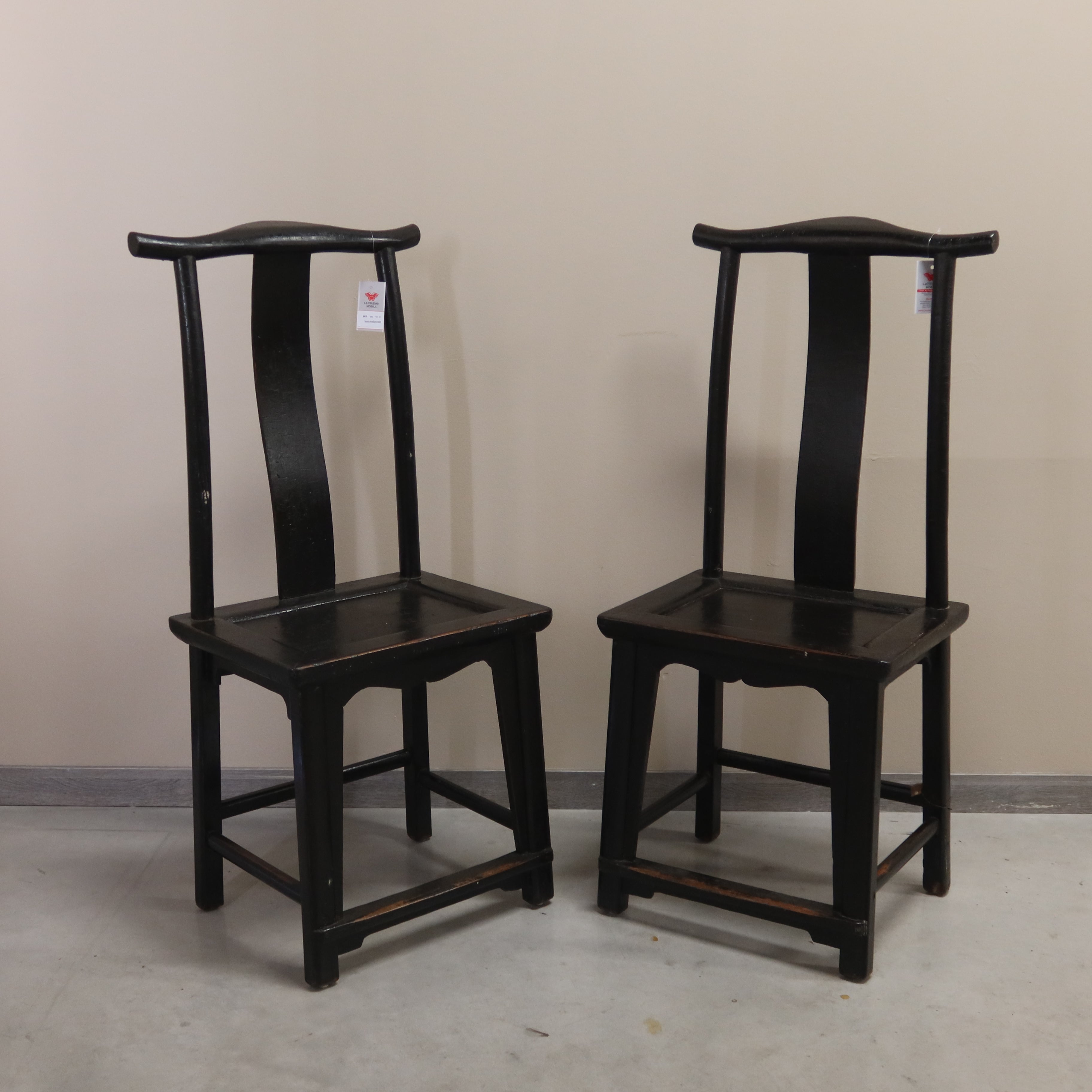 SEDIA CINESE TRADIZIONALE IN LACCA NERA