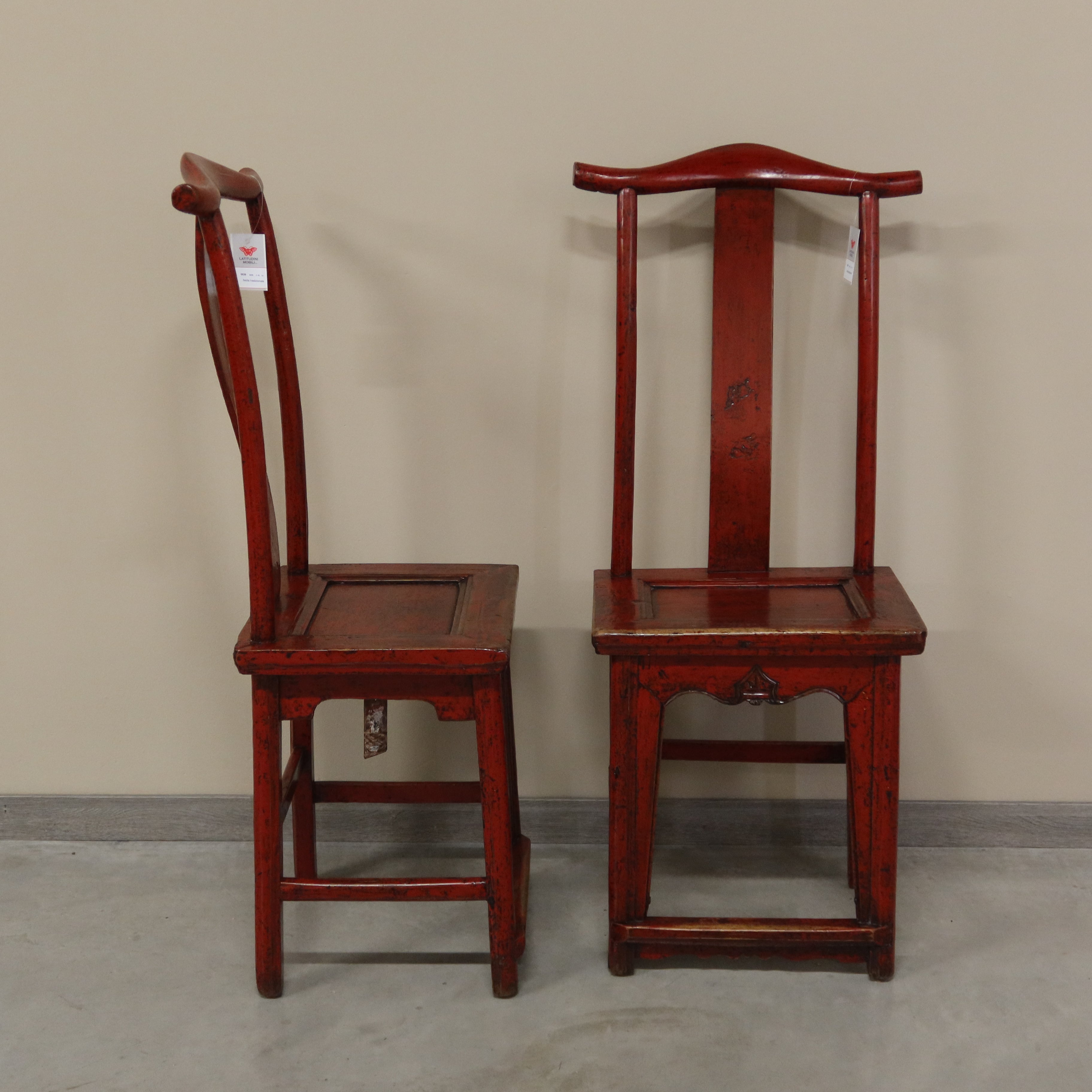 SEDIA CINESE TRADIZIONALE IN LACCA ROSSA