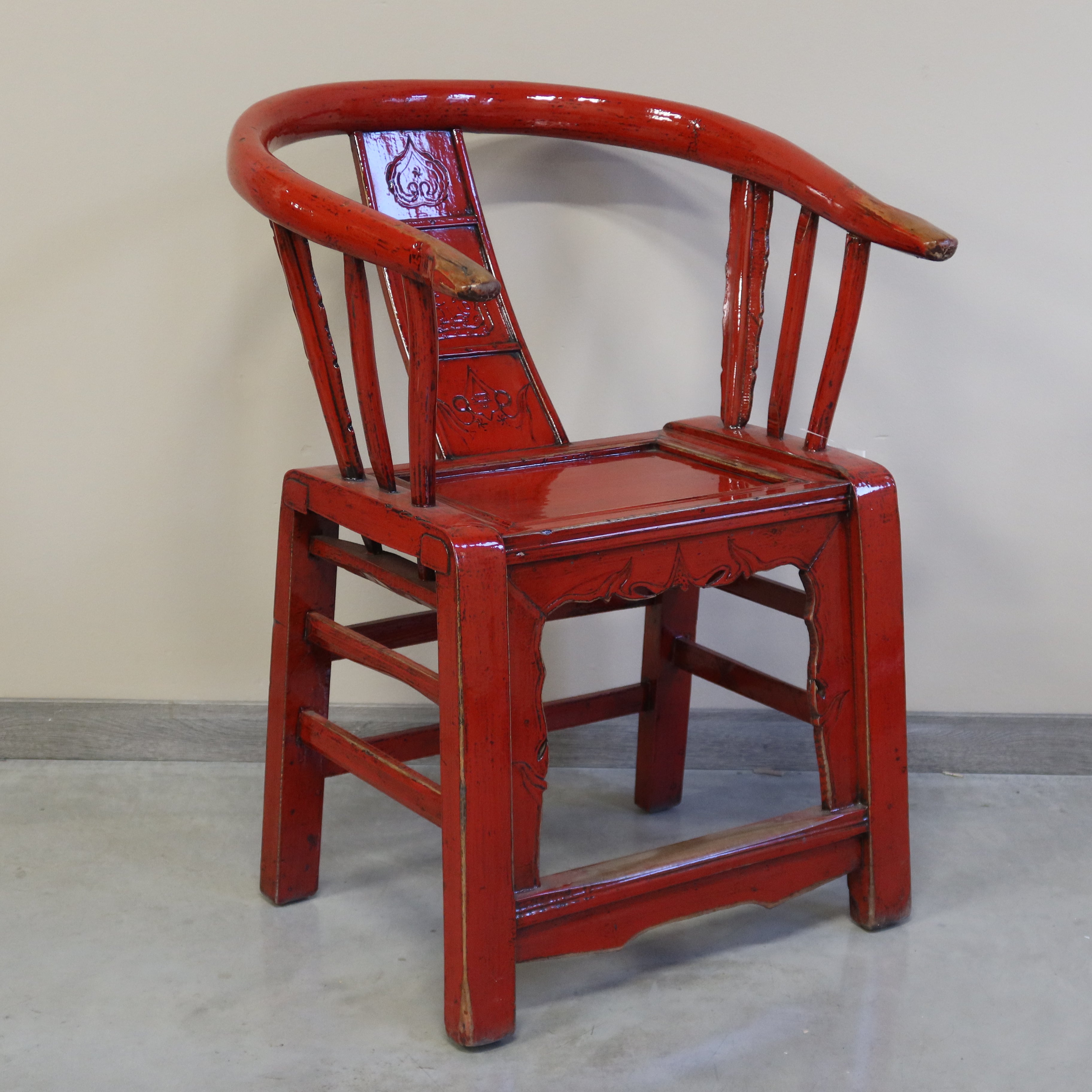 SEDIA CINESE A POZZETTO LACCA ROSSA