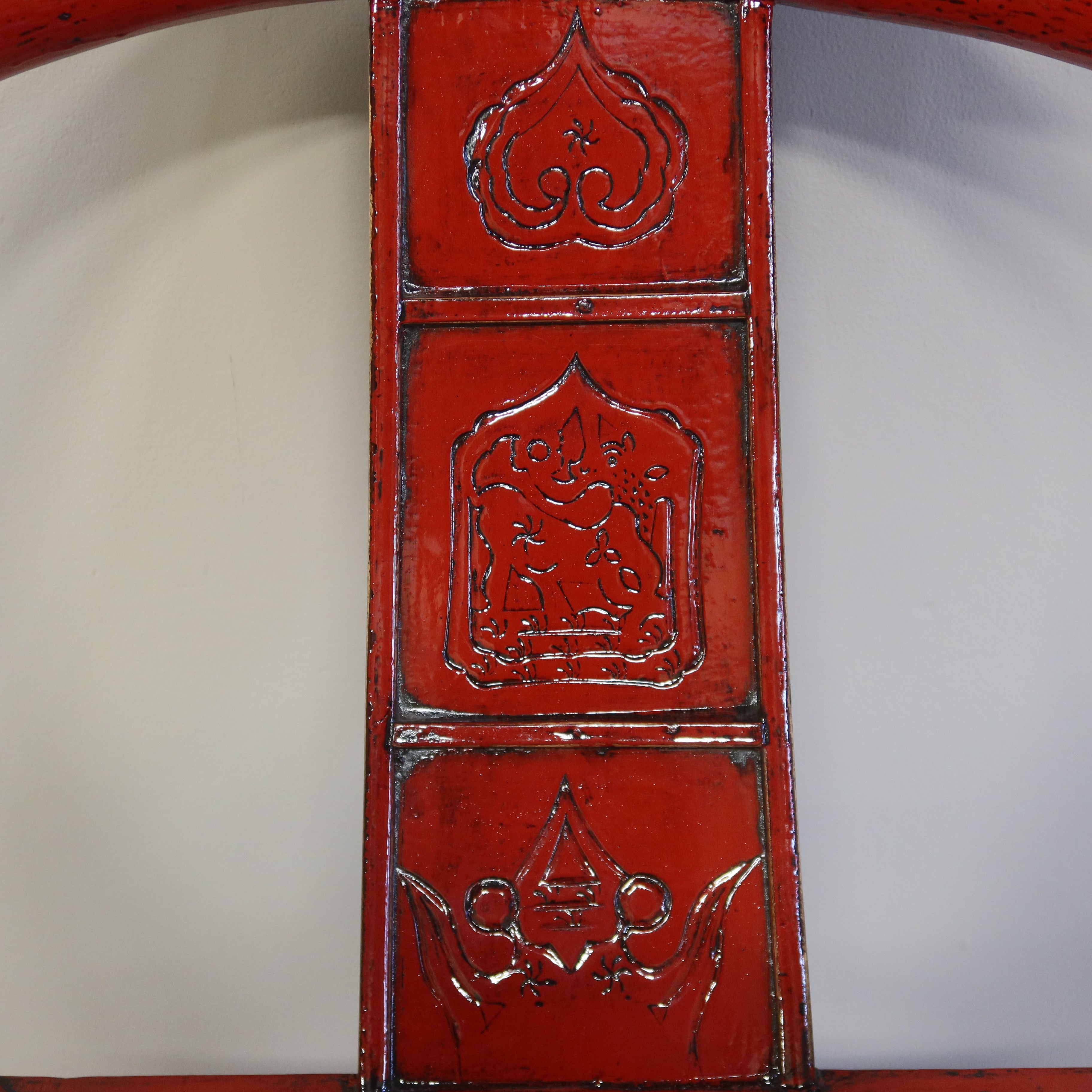 SEDIA CINESE A POZZETTO LACCA ROSSA